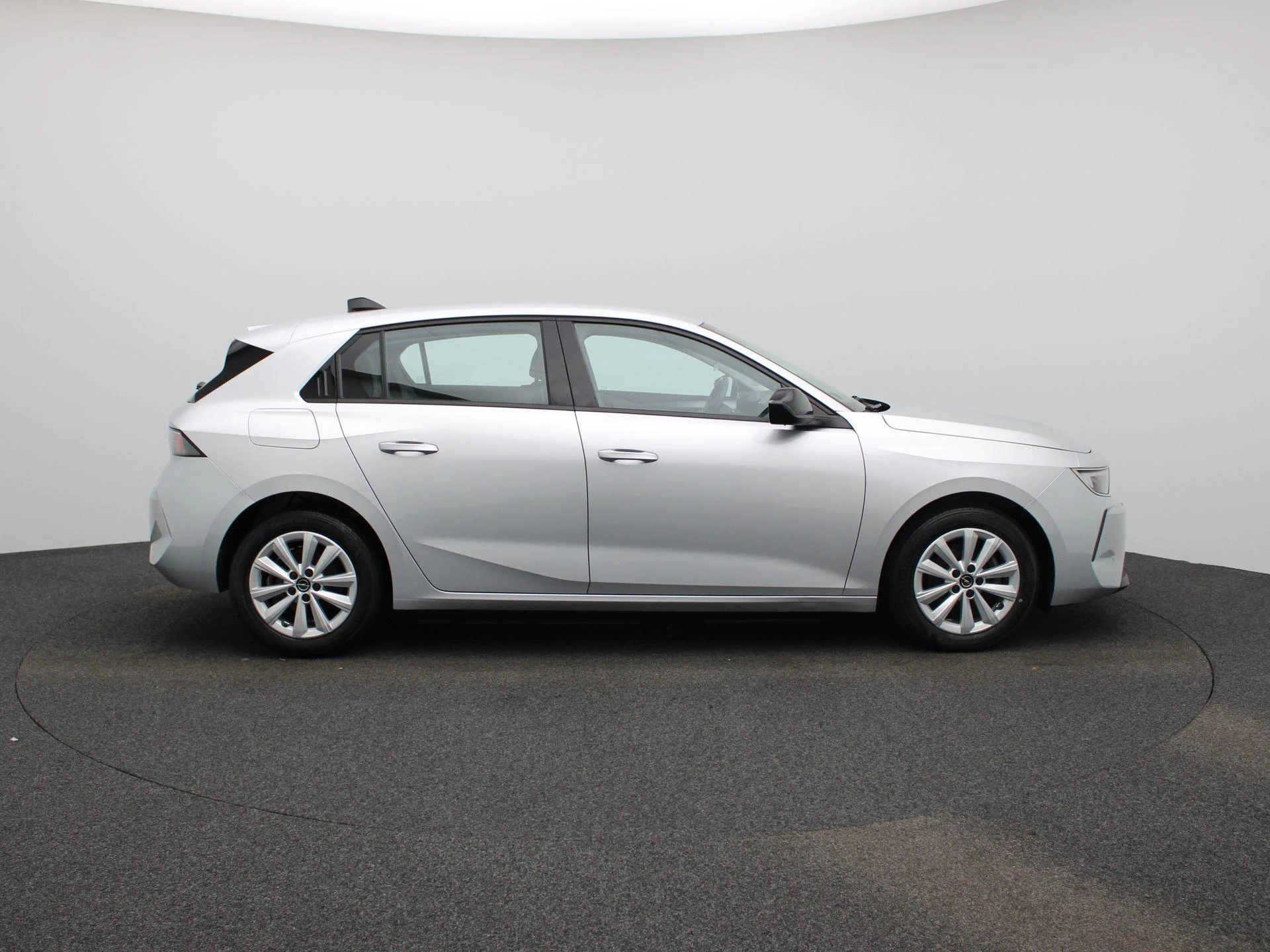 Opel-Astra-image-5