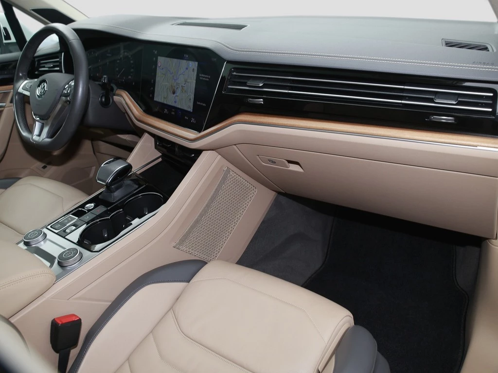 Volkswagen Touareg 3.0 TSI Atmosphere 4Mo Matrix/Leder/Navi