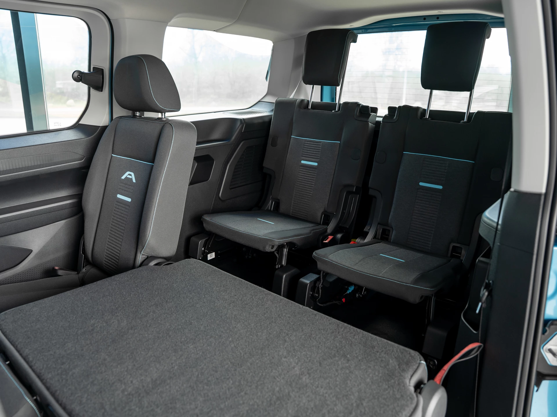 Ford-Tourneo Connect-image-19