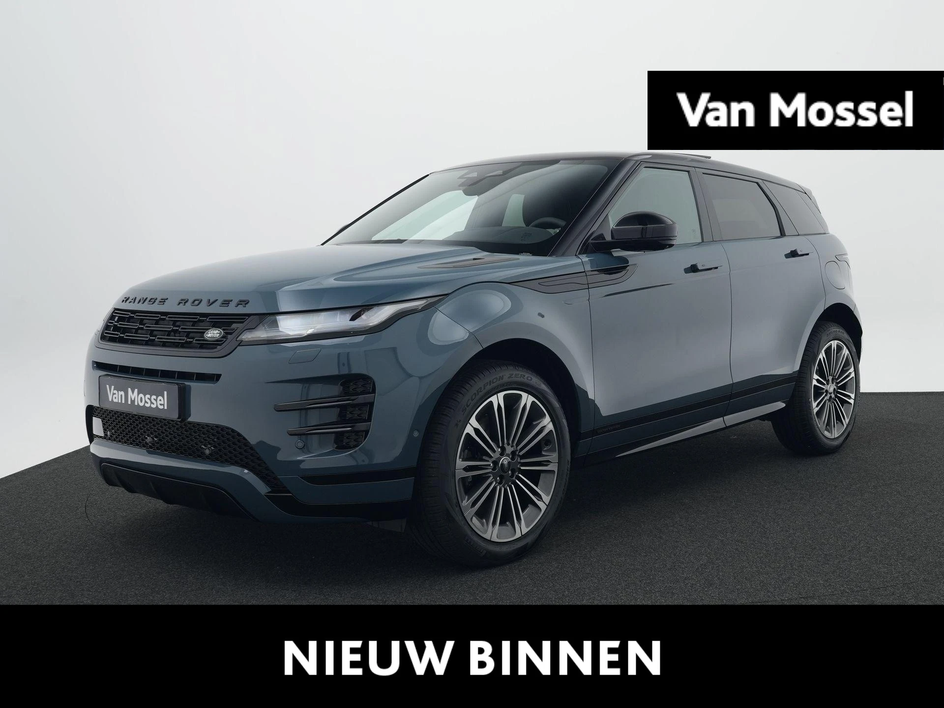 Land Rover-Range Rover Evoque-image-0