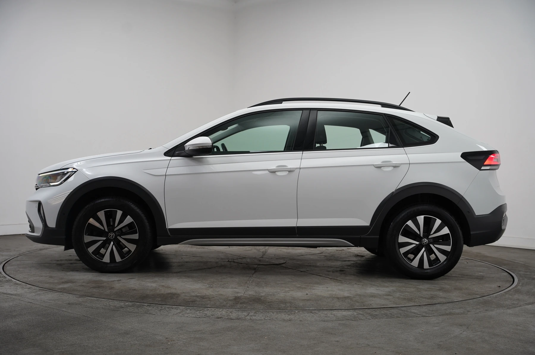 Volkswagen-Taigo-image-14