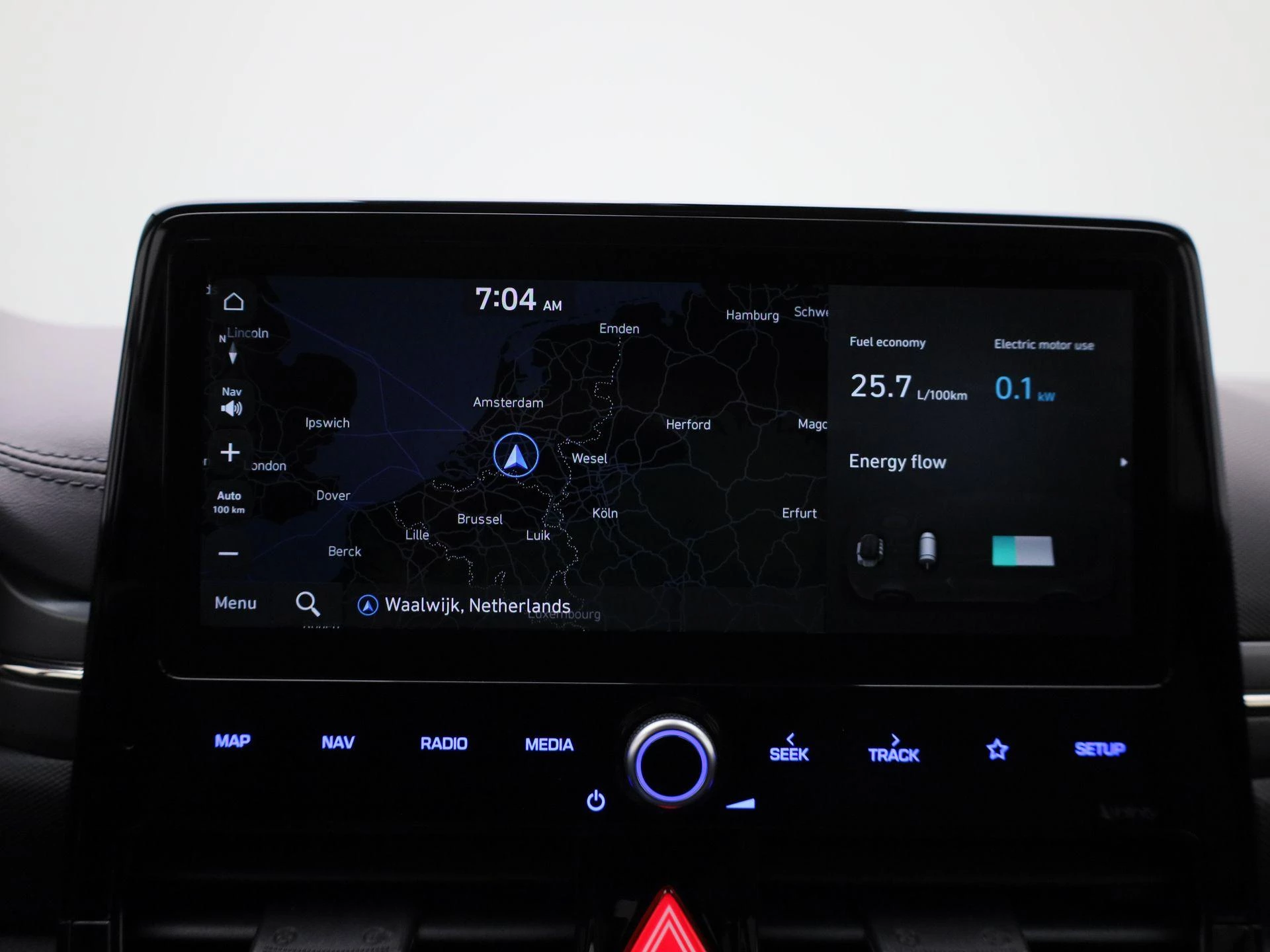 Hyundai-IONIQ-image-16