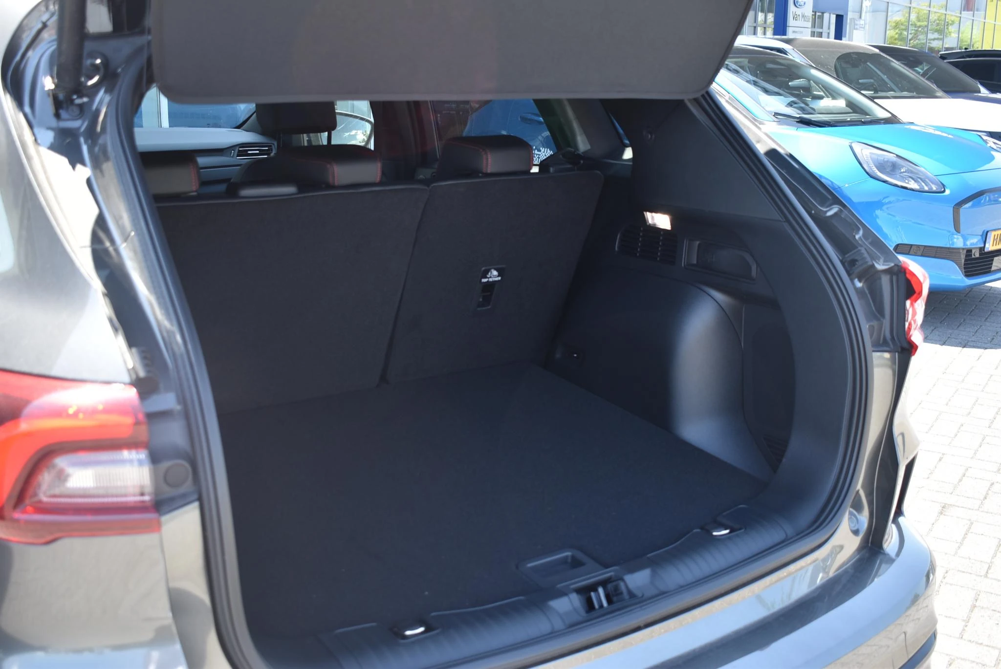 Ford-Kuga-image-8