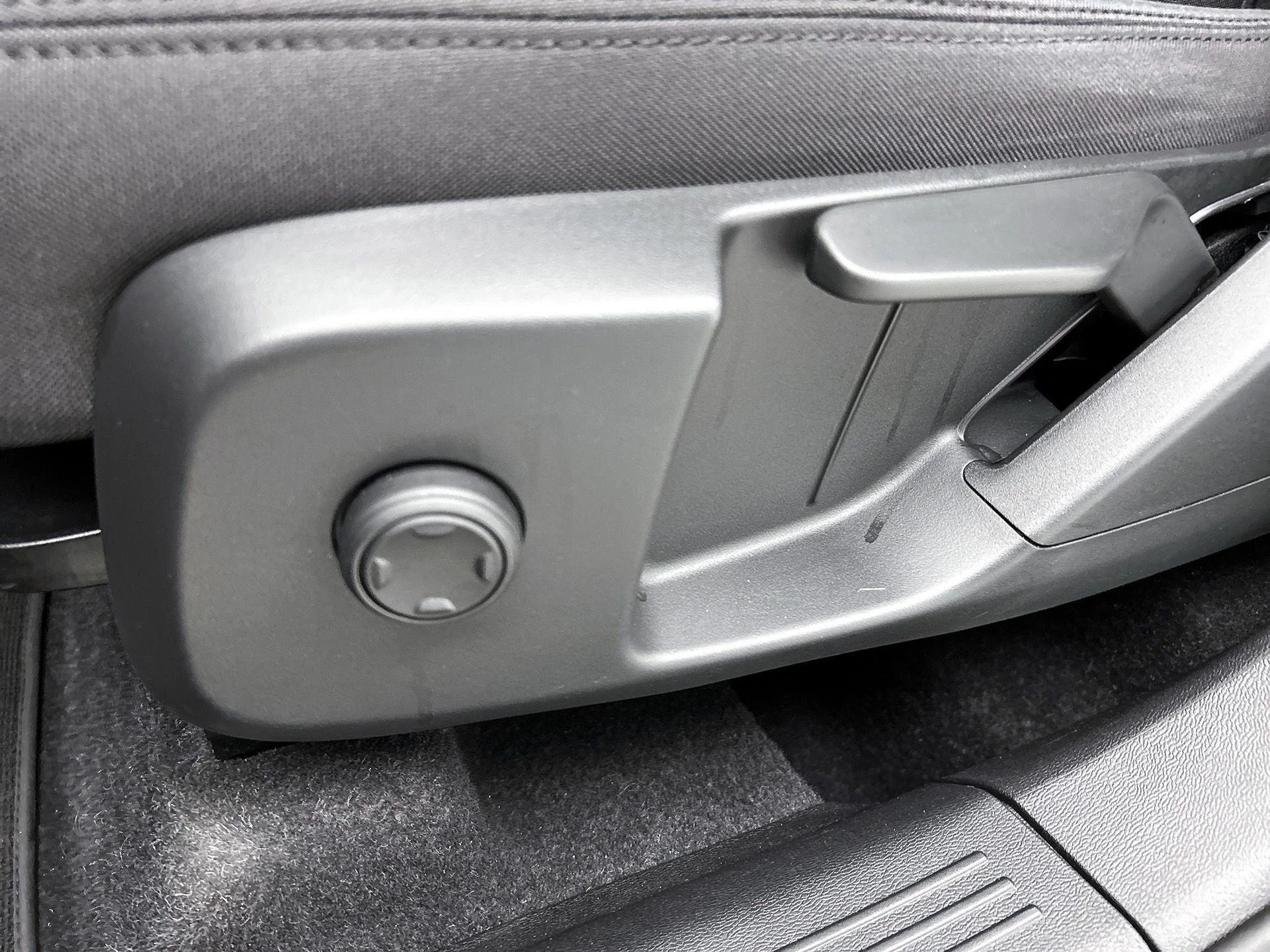 Volvo XC40 1.5 T5 Recharge R-Design
