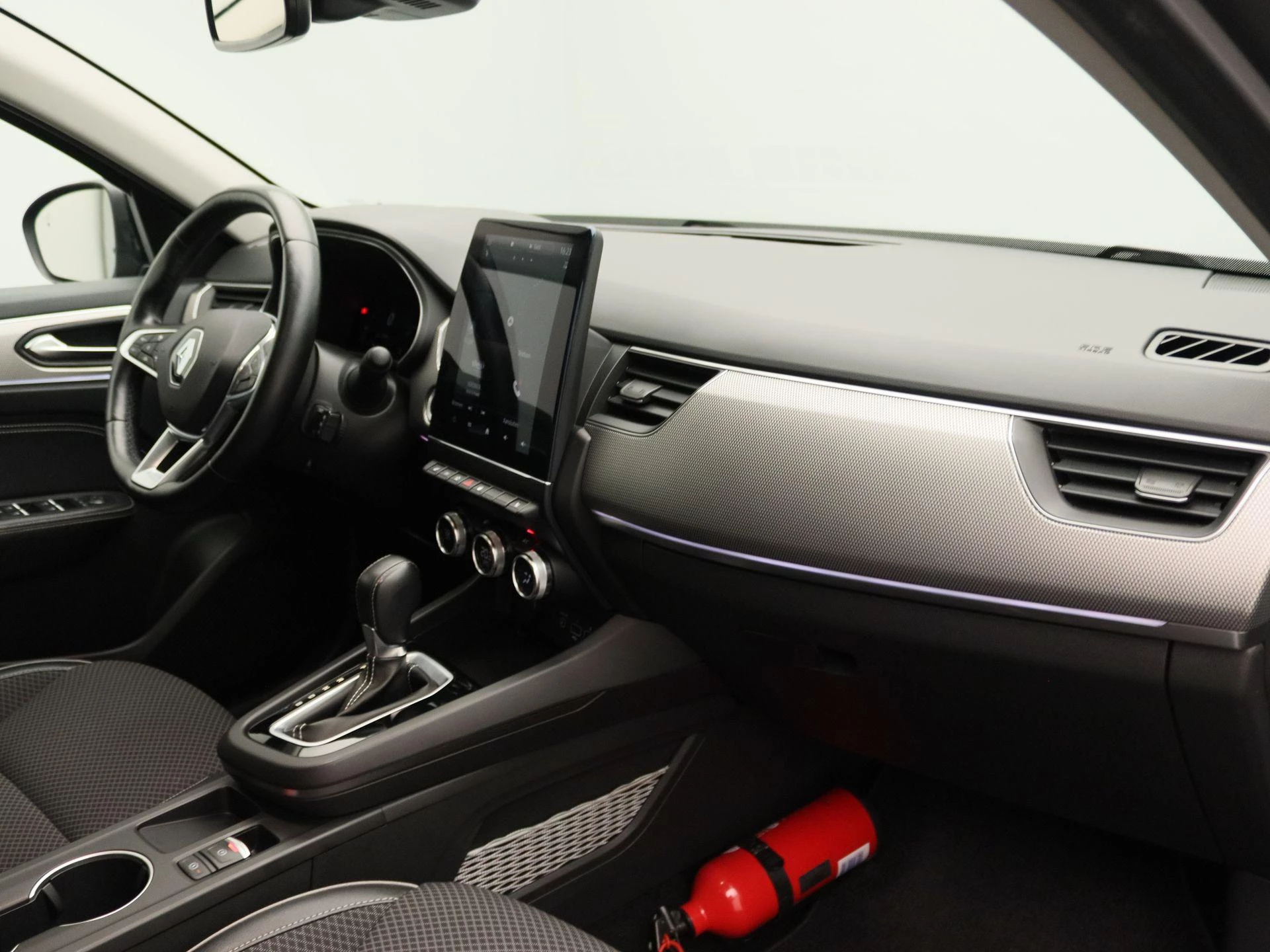 Renault-Arkana-image-24