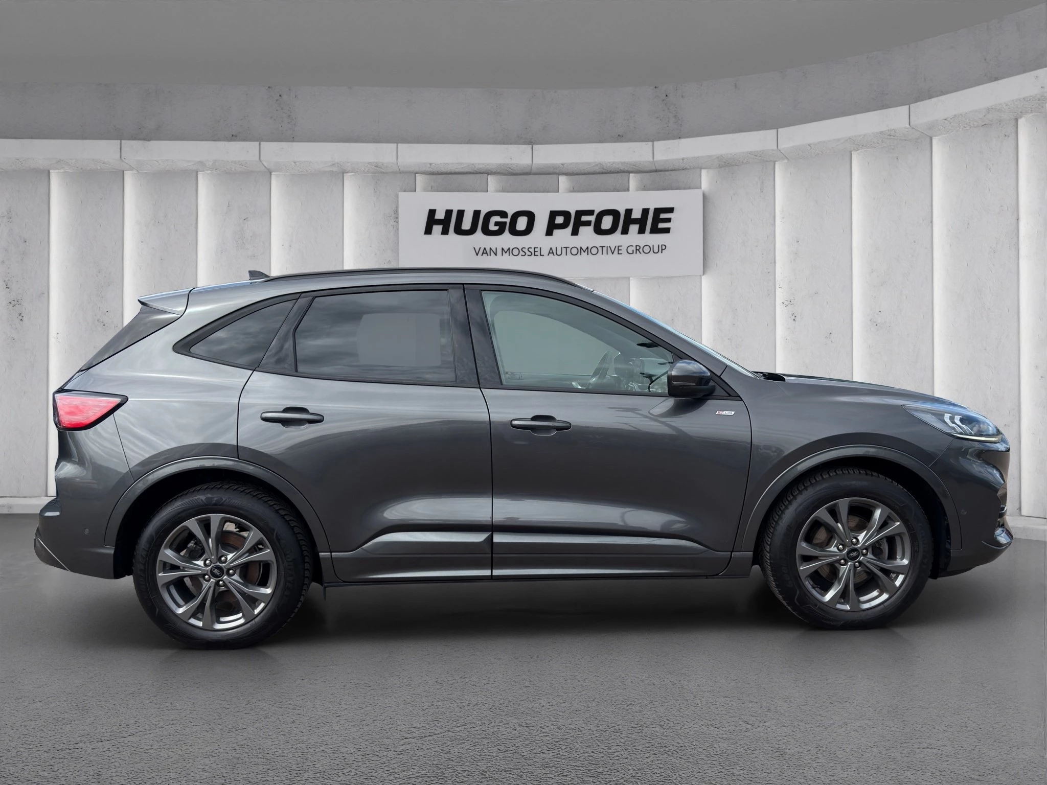 Ford Kuga ST-Line X*PANO*AHK*KAM*ACC*NAVI*SOUND-SYS.