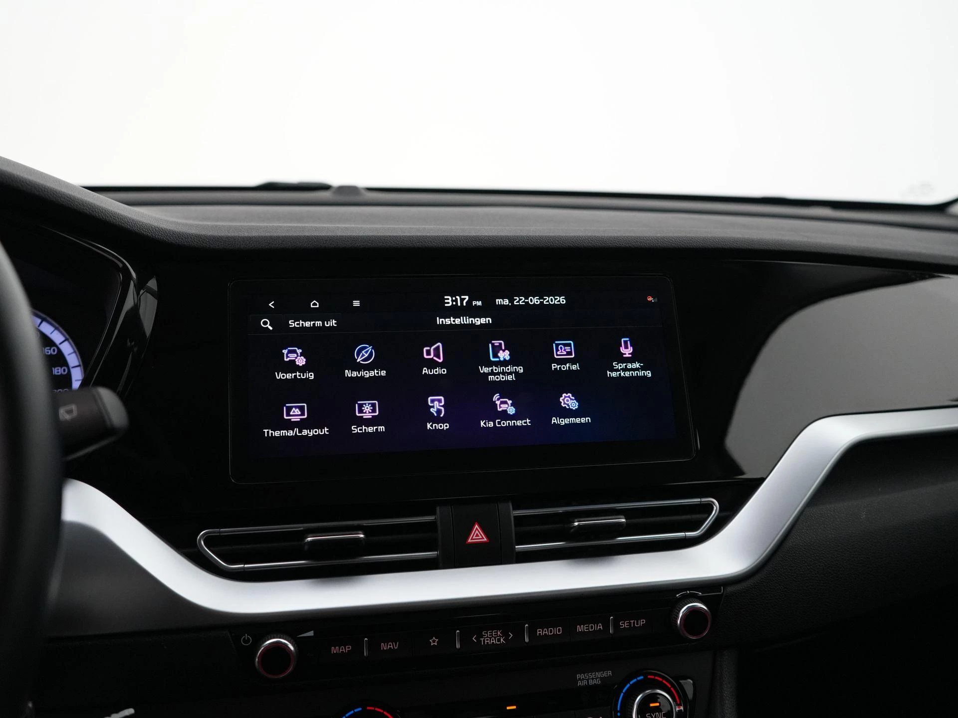 Kia-Niro-image-26