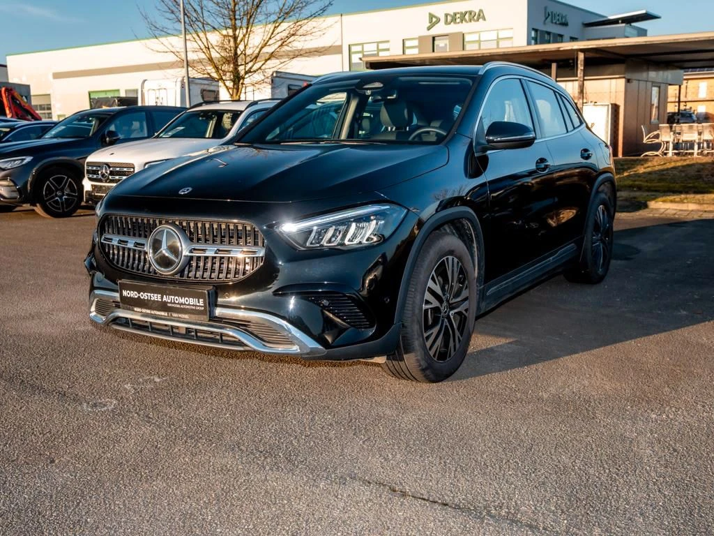 Mercedes-Benz-GLA 200 d-image-7