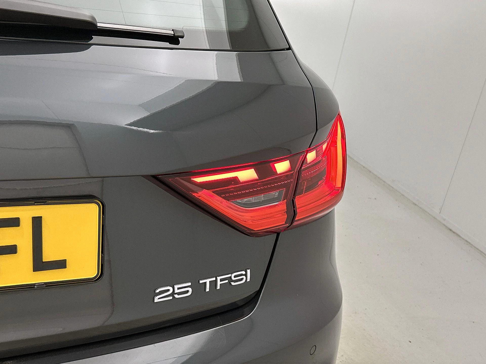 Audi-A1 Sportback-image-8