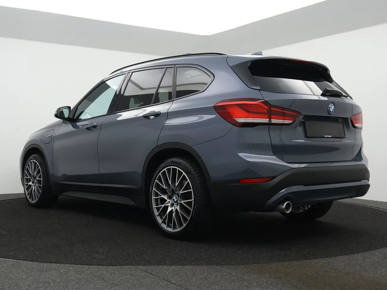 BMW-X1-image-1