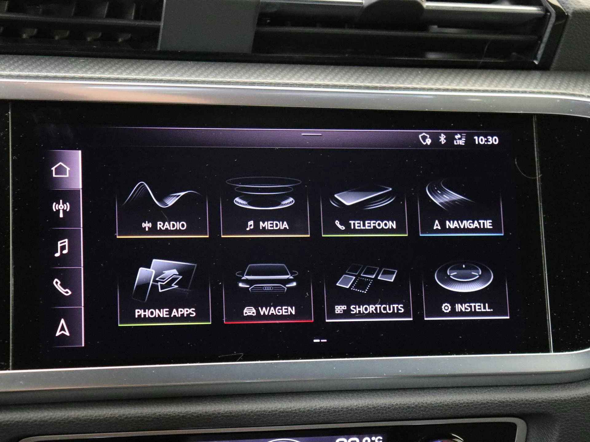 Audi-Q3-image-16