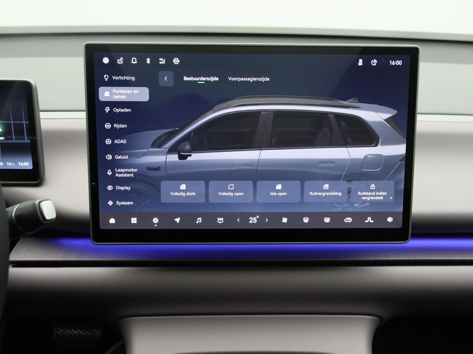 Leapmotor C10