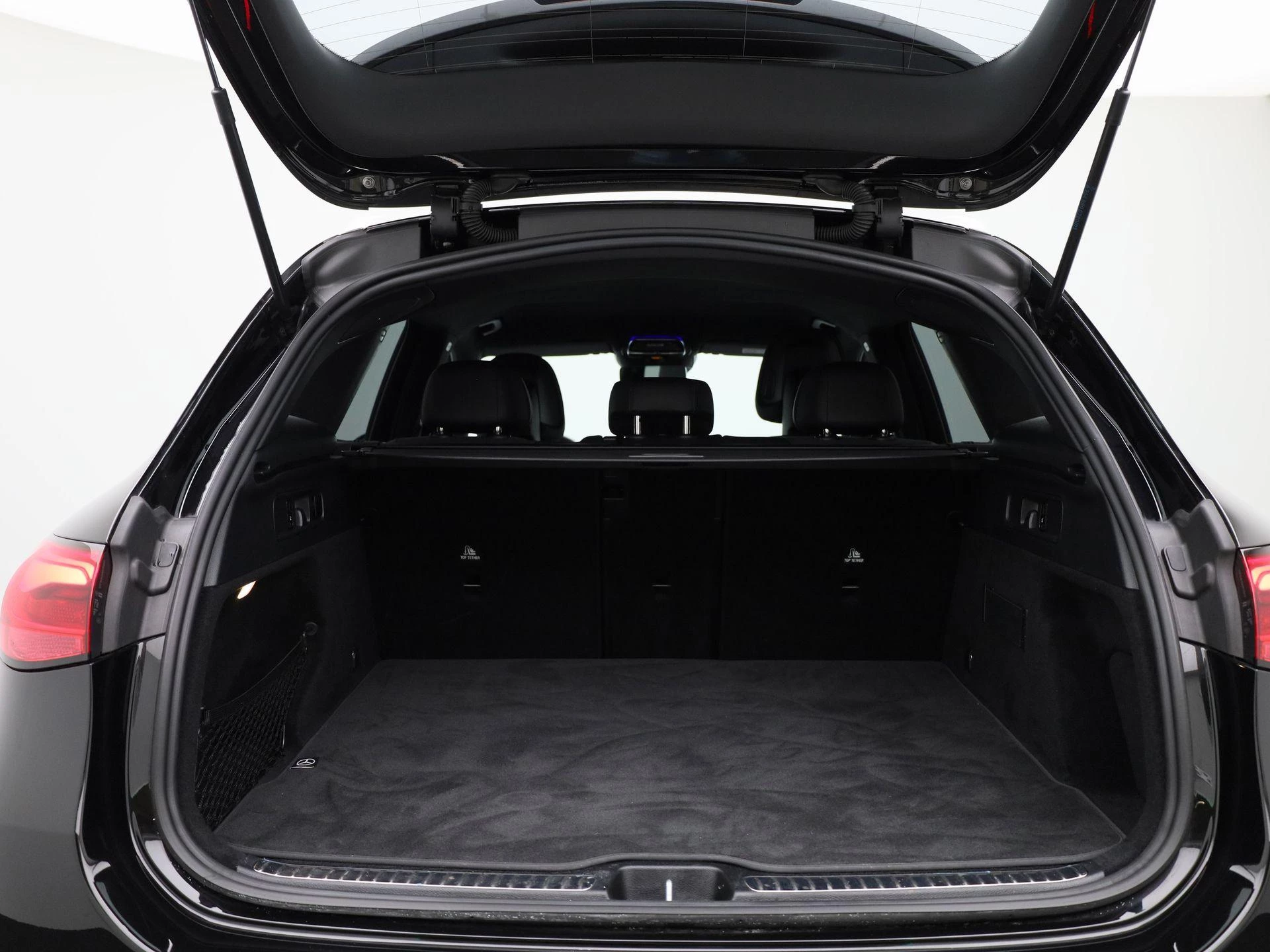 Mercedes-Benz GLC 300 d 4MATIC + AMG LINE + TREKHAAK +