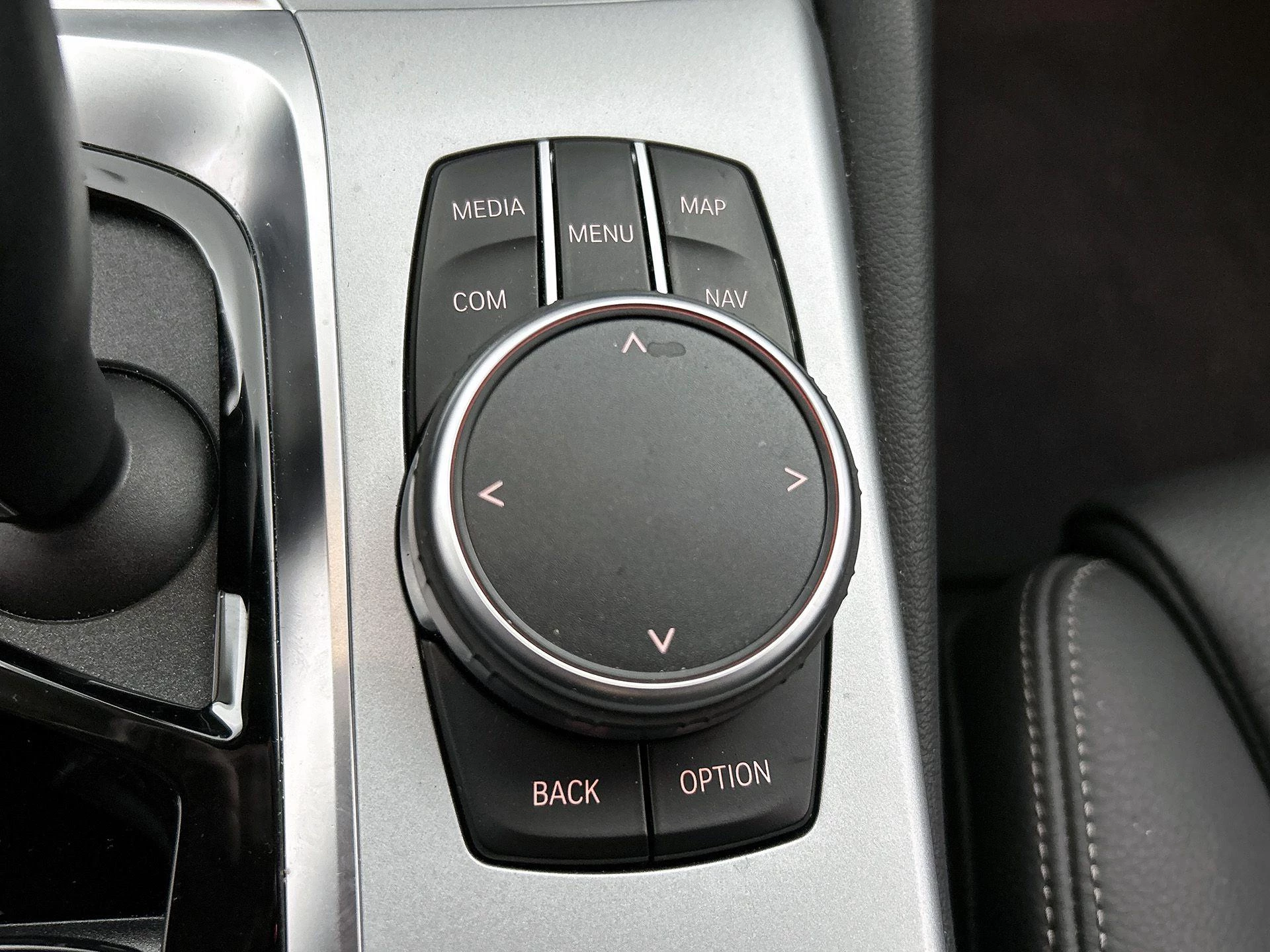 BMW-5 Serie-image-30