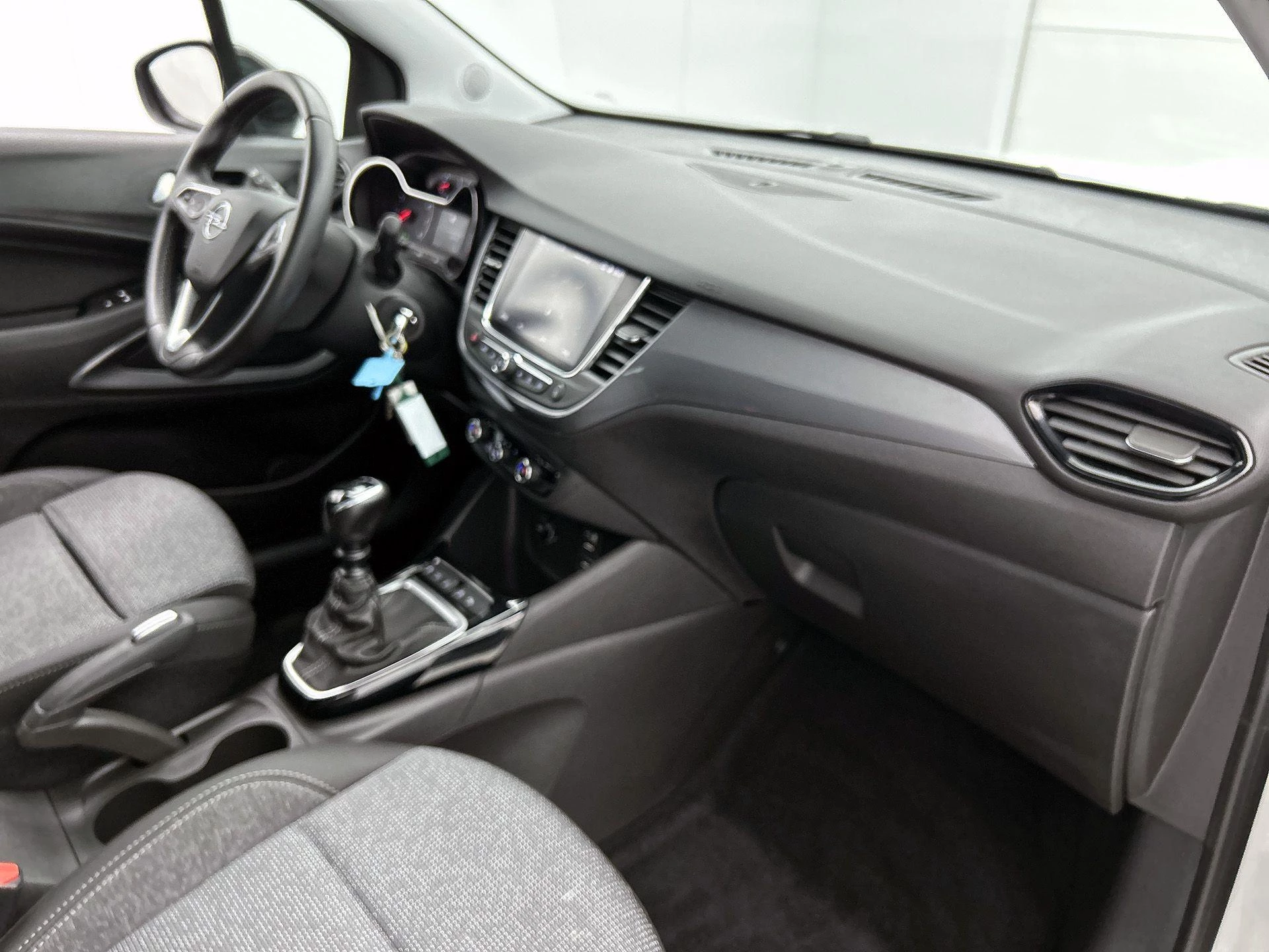Opel-Crossland-image-18