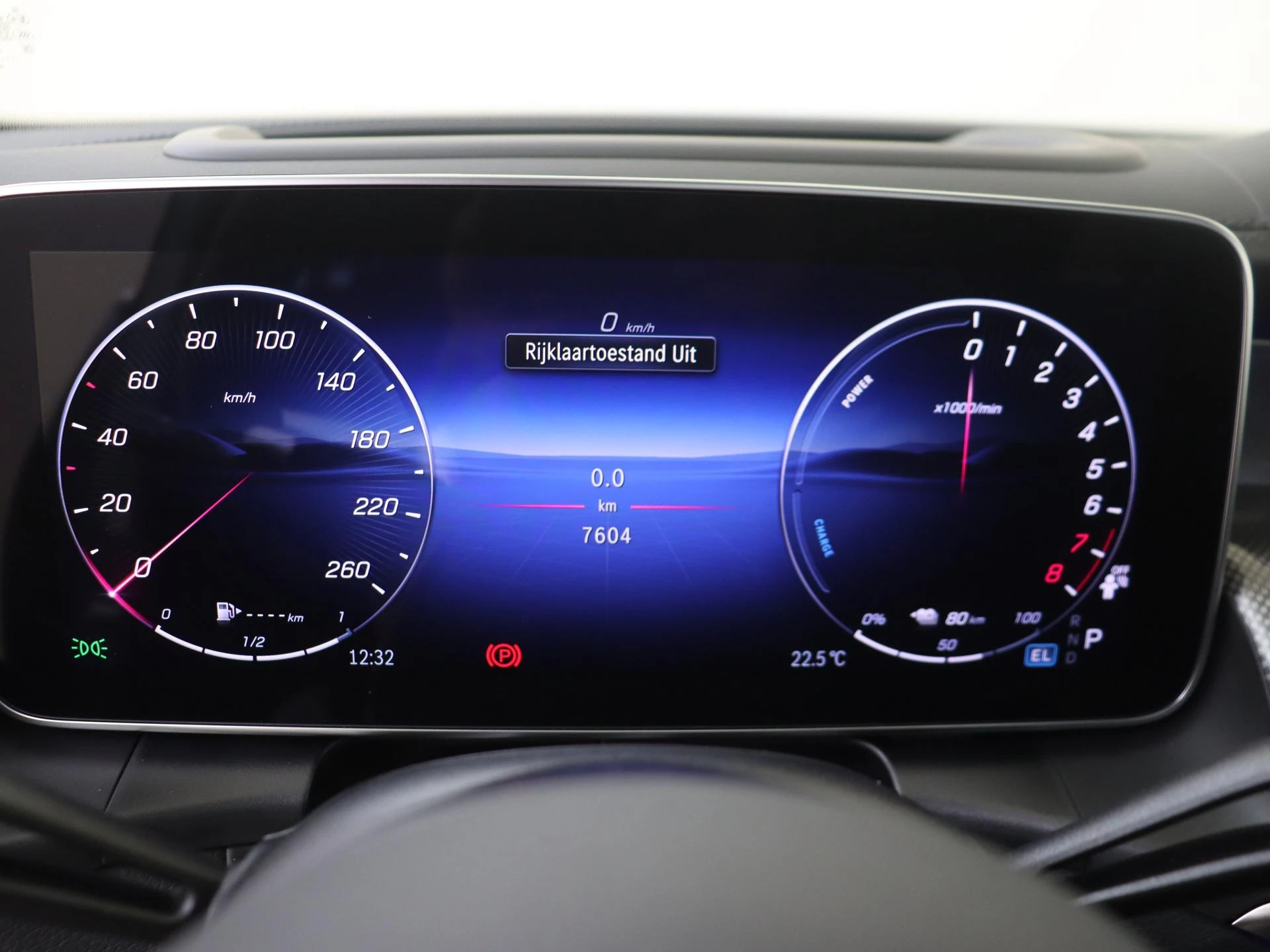 Mercedes-Benz-GLC-image-10