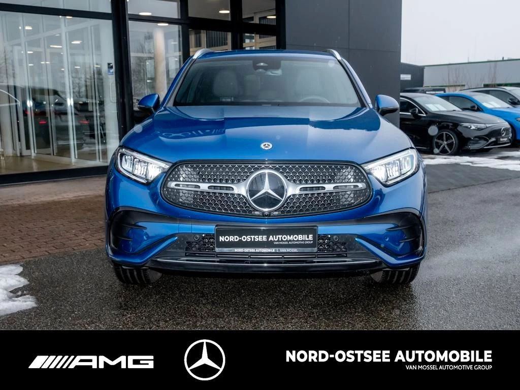 Mercedes-Benz GLC 300 d 4M AMG MBUX SHZ KLIMA KEYLESS-GO AMG LineX254 GLC 300 d 4M AMG MBUX SHZ KLIMA KEYLESS-GO AMG Line