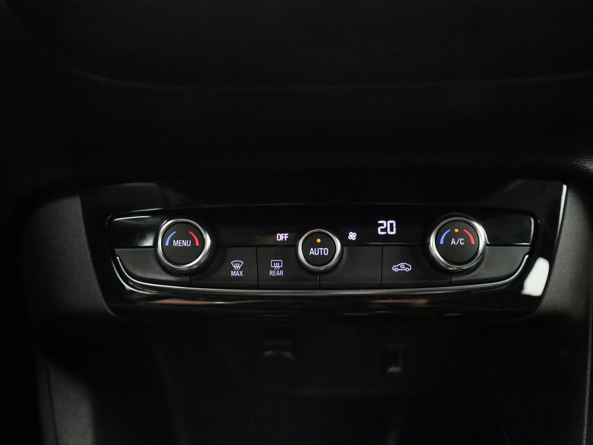 Opel-Corsa-e-image-16