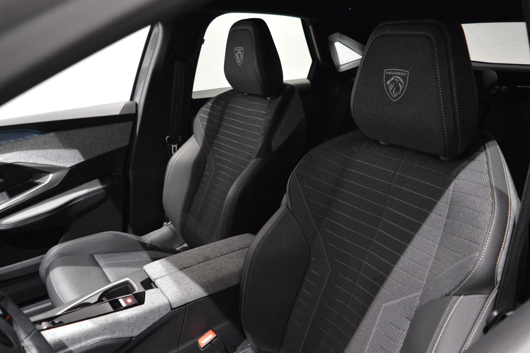 Peugeot-3008-image-7