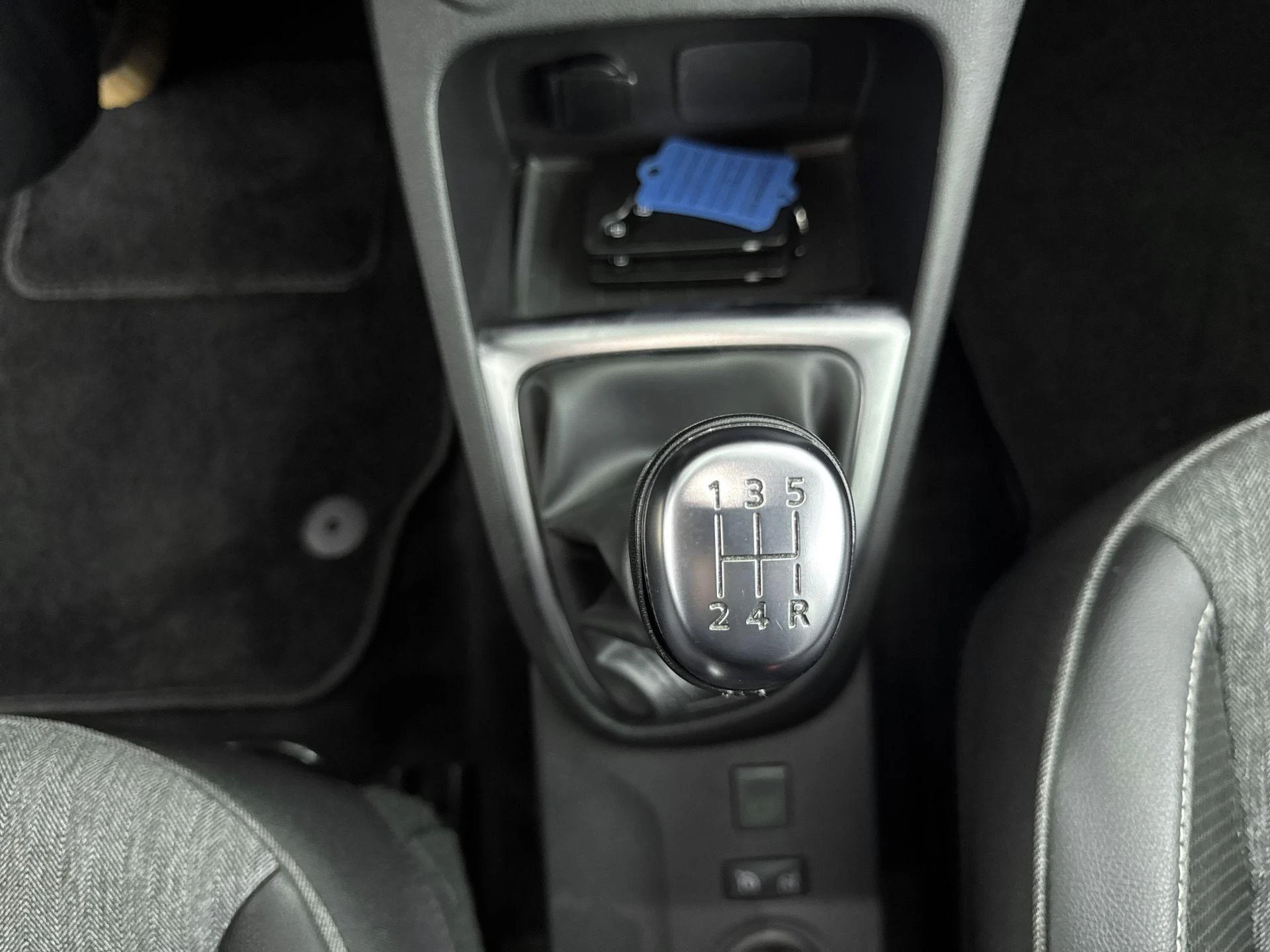Renault-Captur-image-22