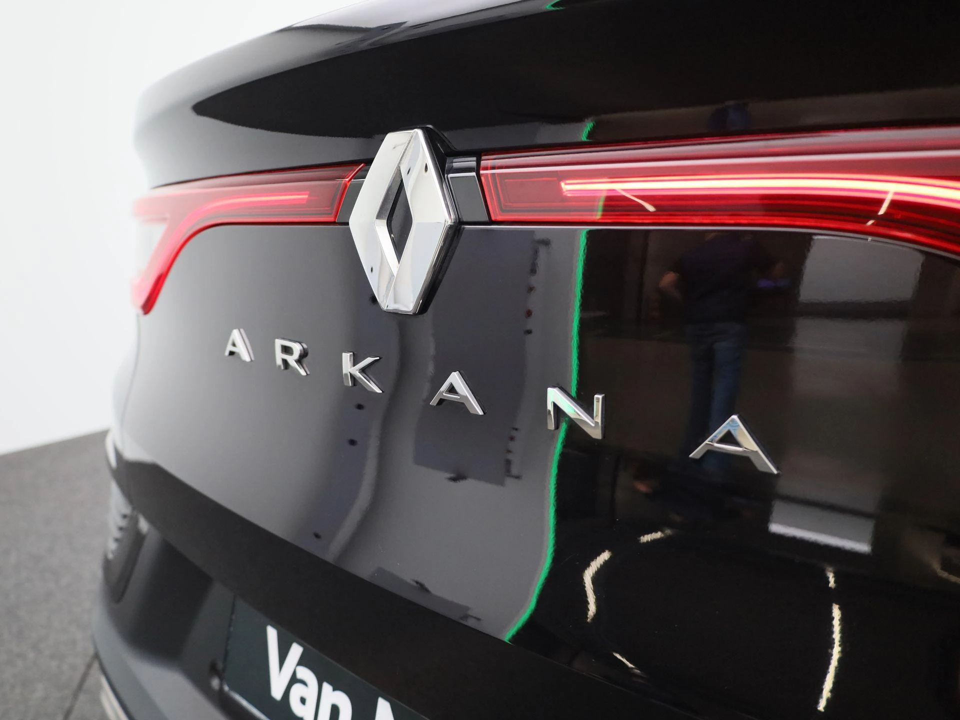 Renault-Arkana-image-35