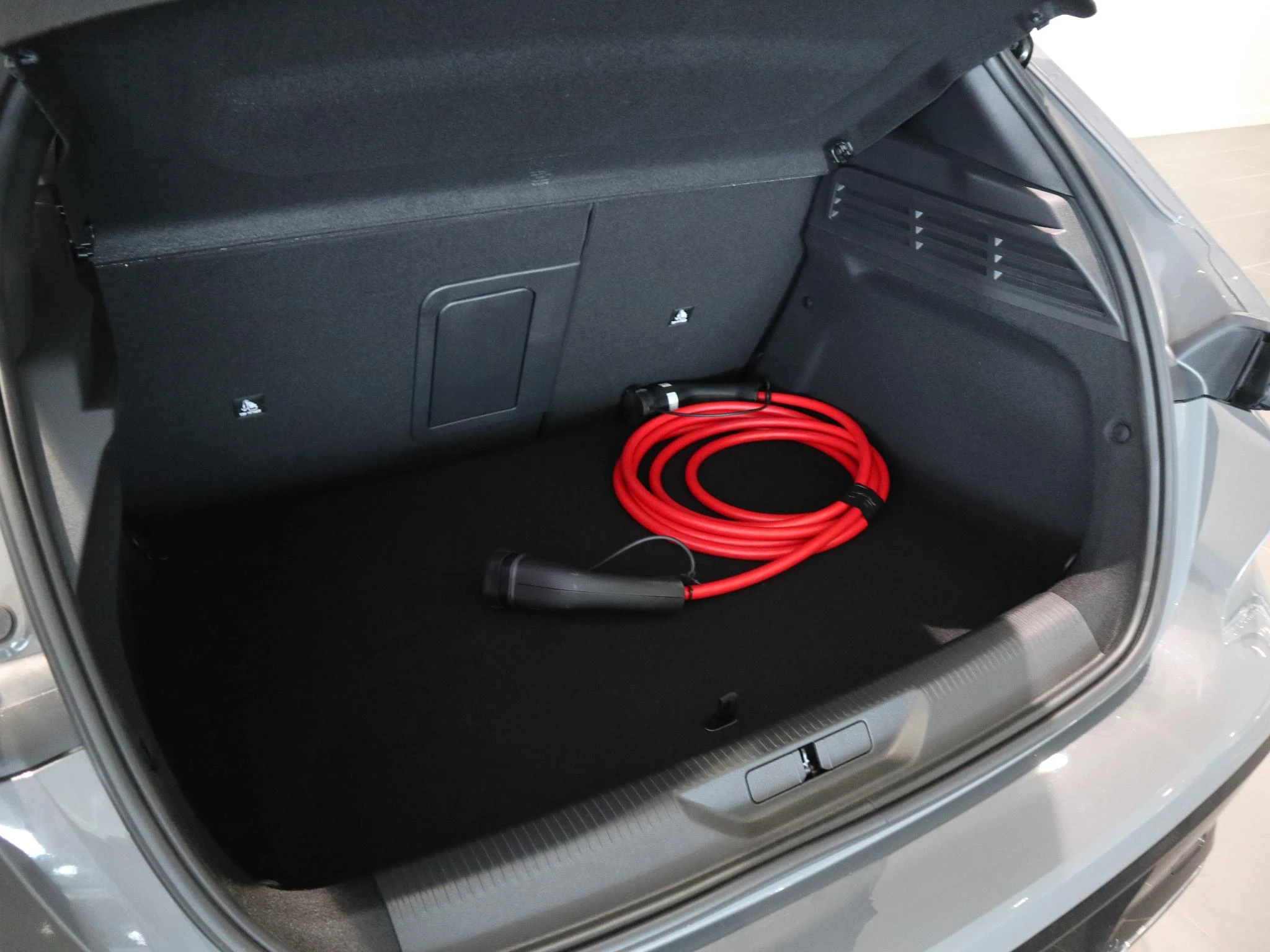 Peugeot-e-308-image-11