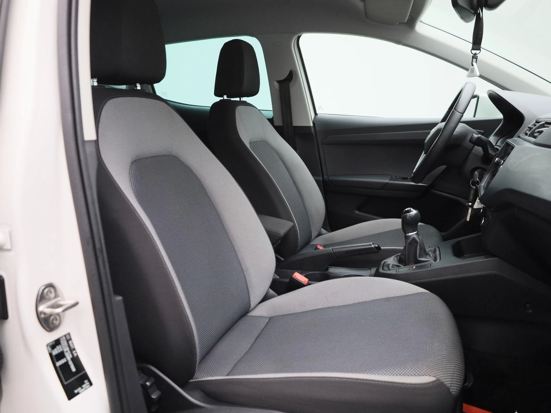 SEAT-Ibiza-image-29