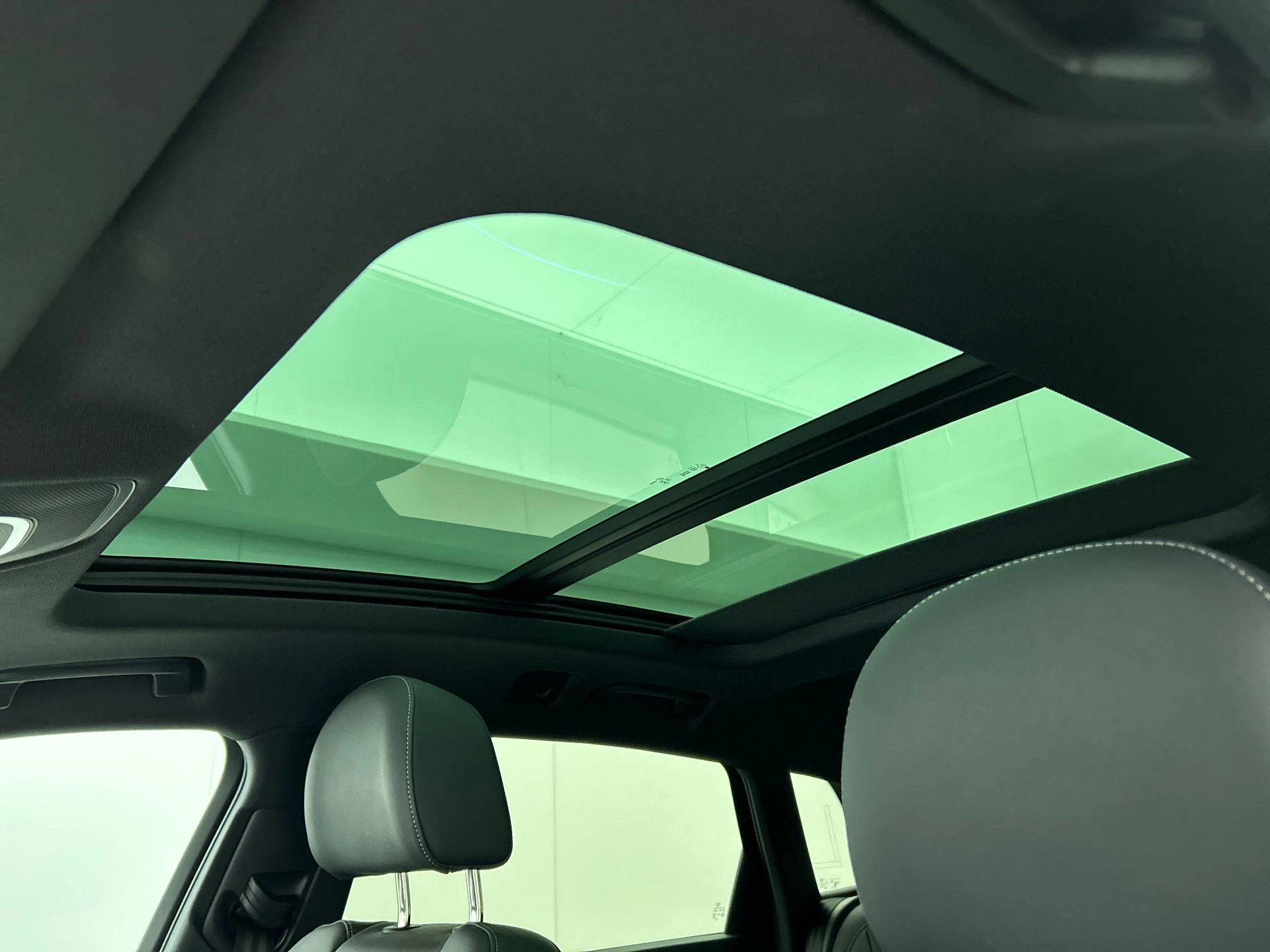 Audi-Q8 e-tron-image-34