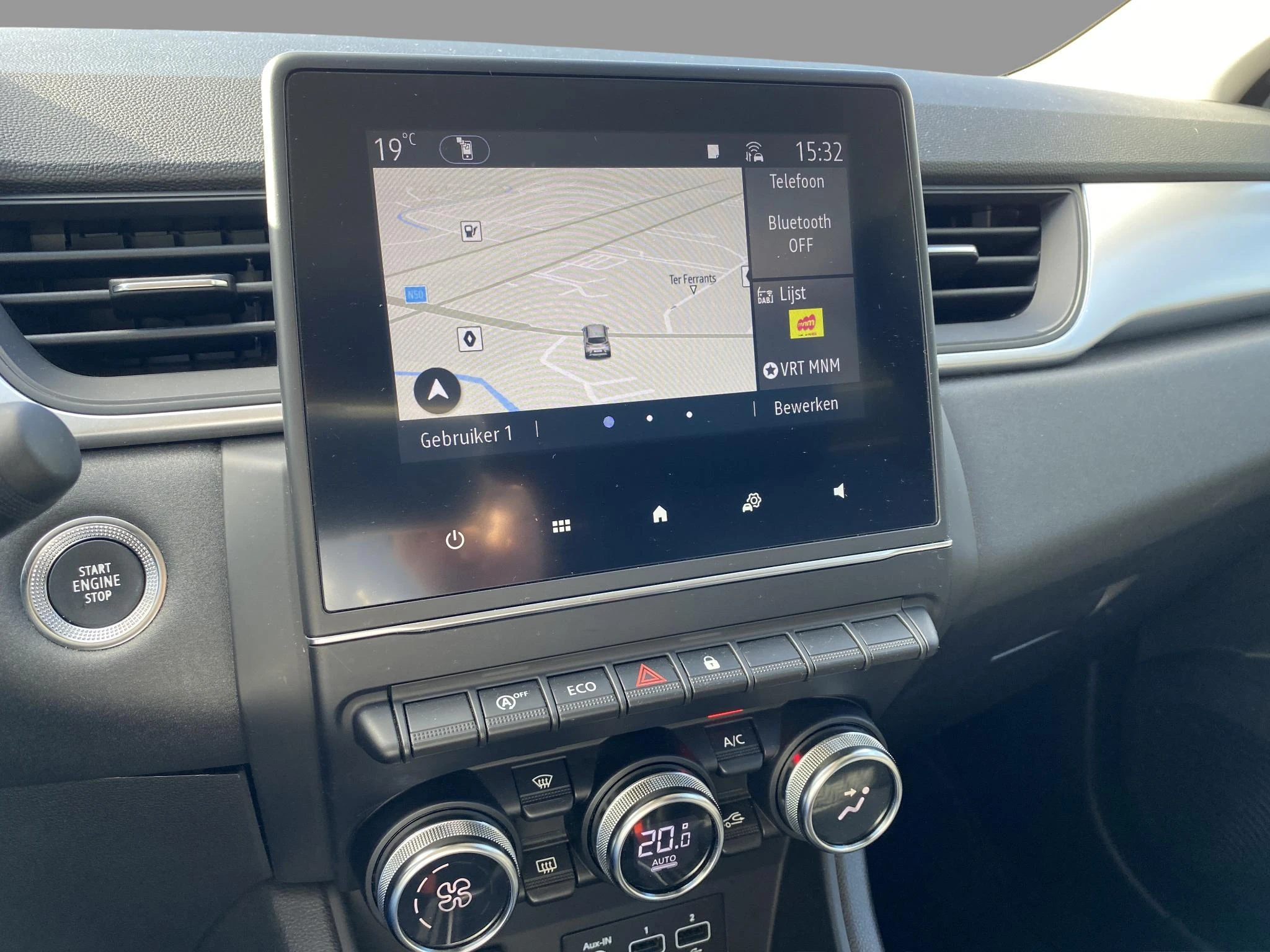 Renault-Captur-image-8