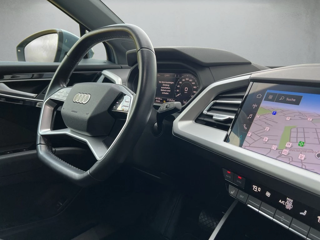 Audi Q4 e-tron 35 *Kamera*