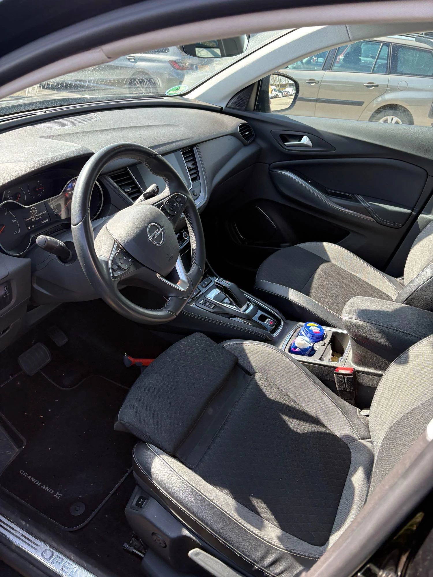 Opel Grandland X 1.6 Turbo Hybrid Business Edition