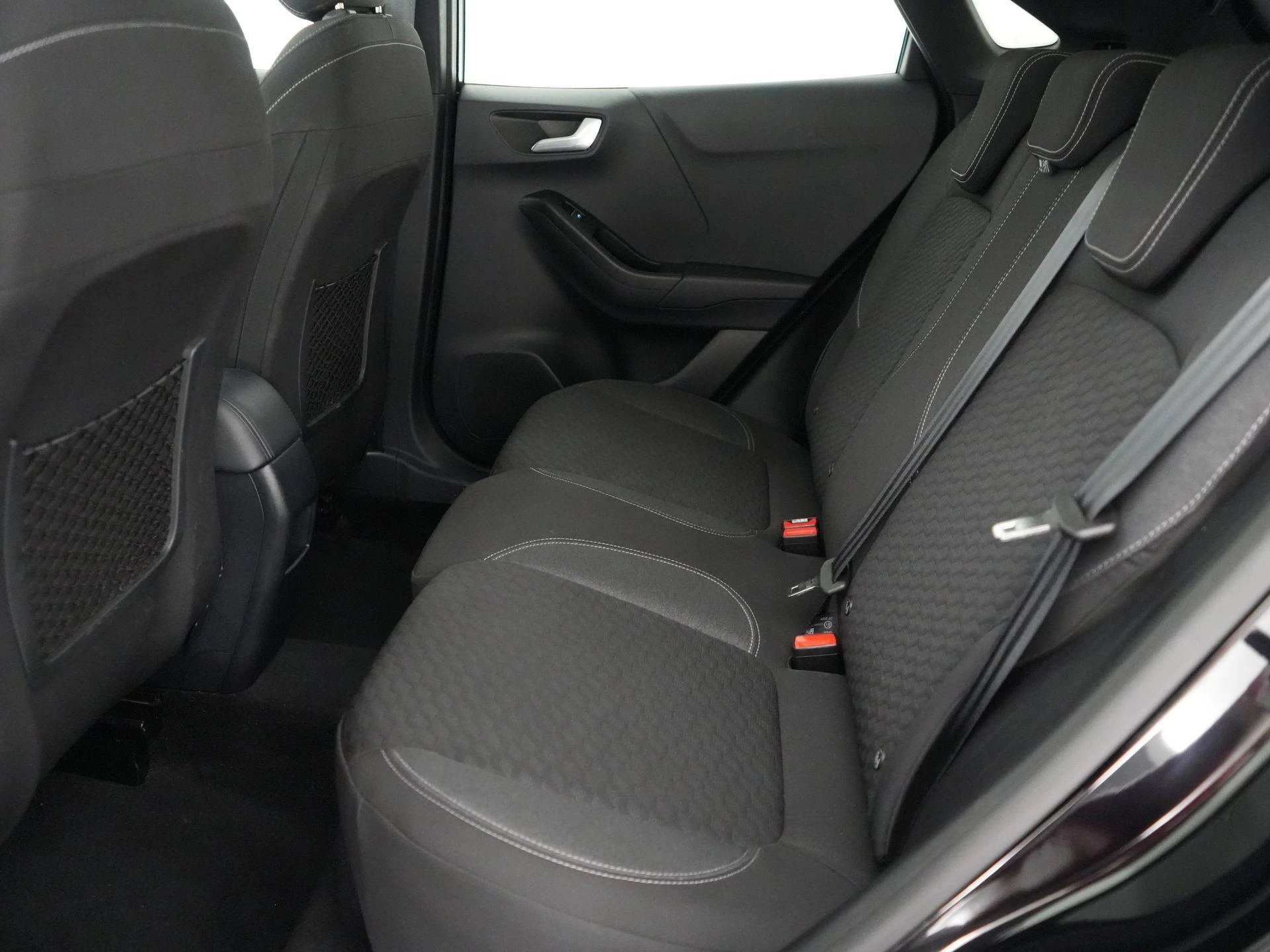 Ford Puma 1.0i Ecoboost mHEV 92kW Titanium