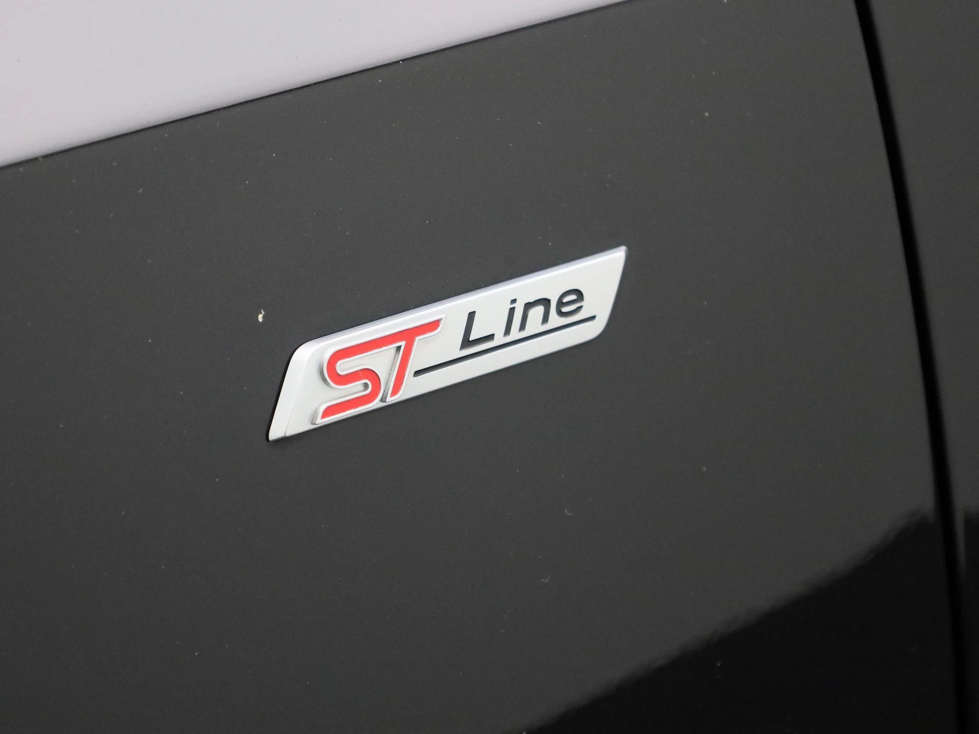 Ford Focus Wagon 1.0 EcoBoost Hybrid ST Line X Business