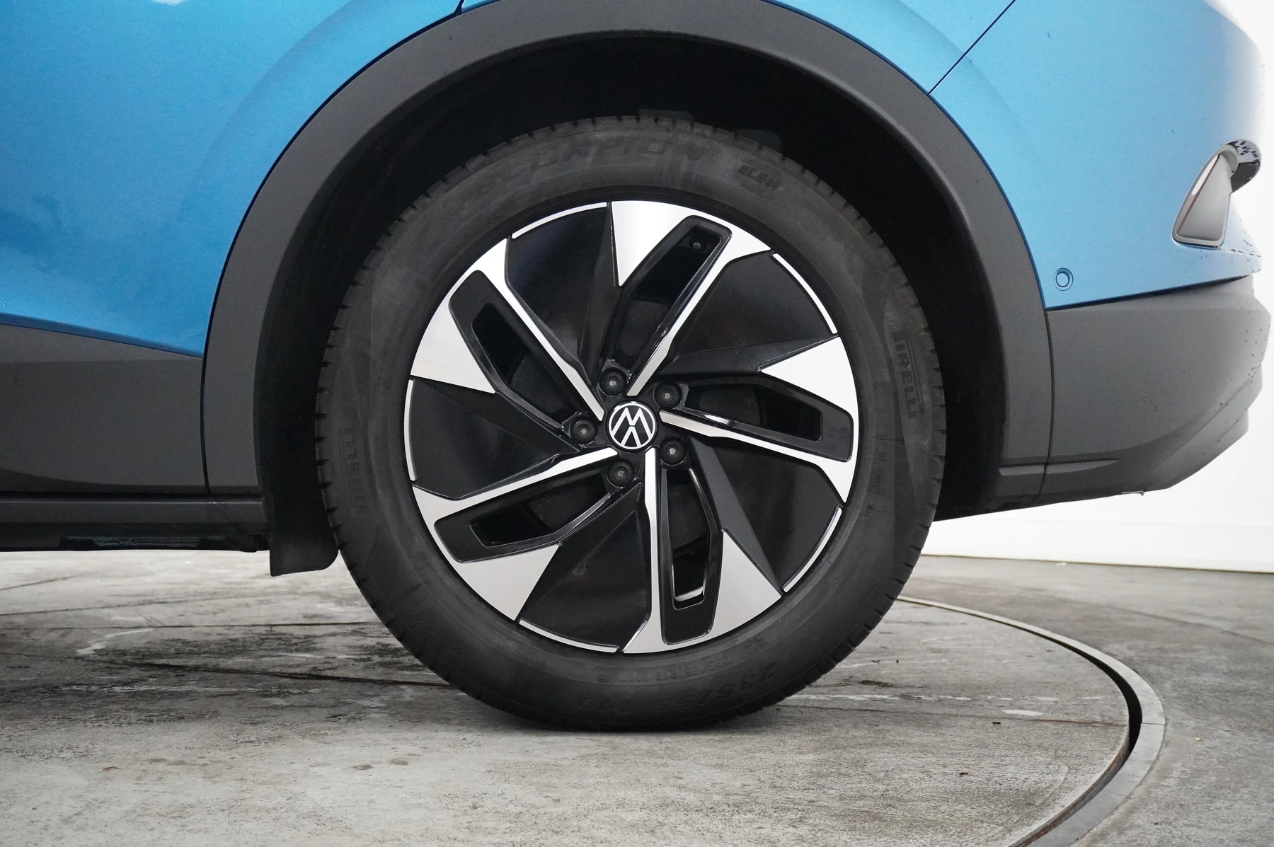 Volkswagen-ID.4-image-18