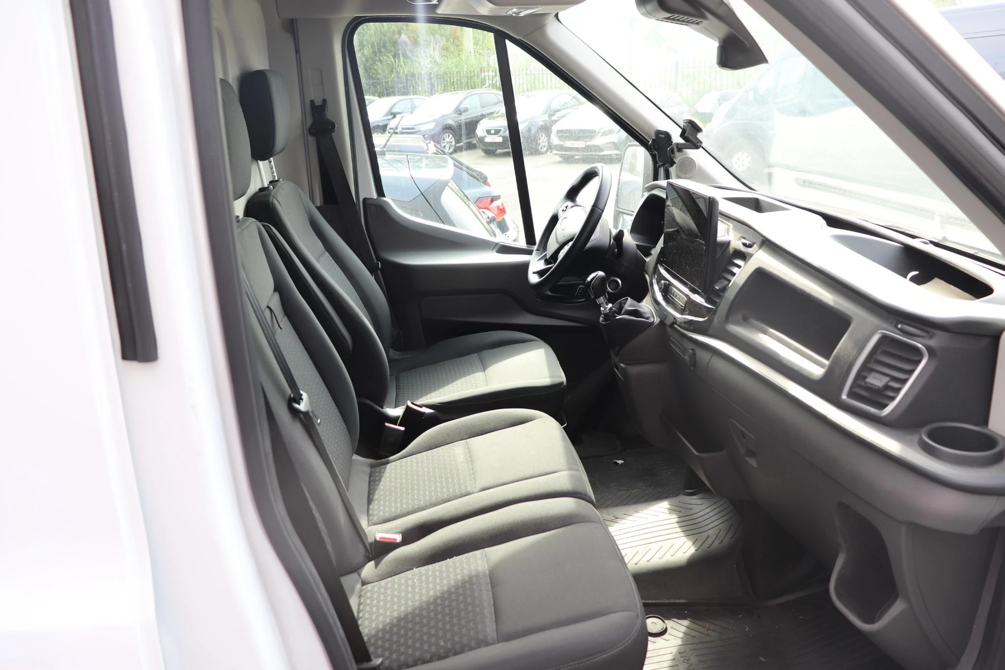 Ford-Transit-image-10