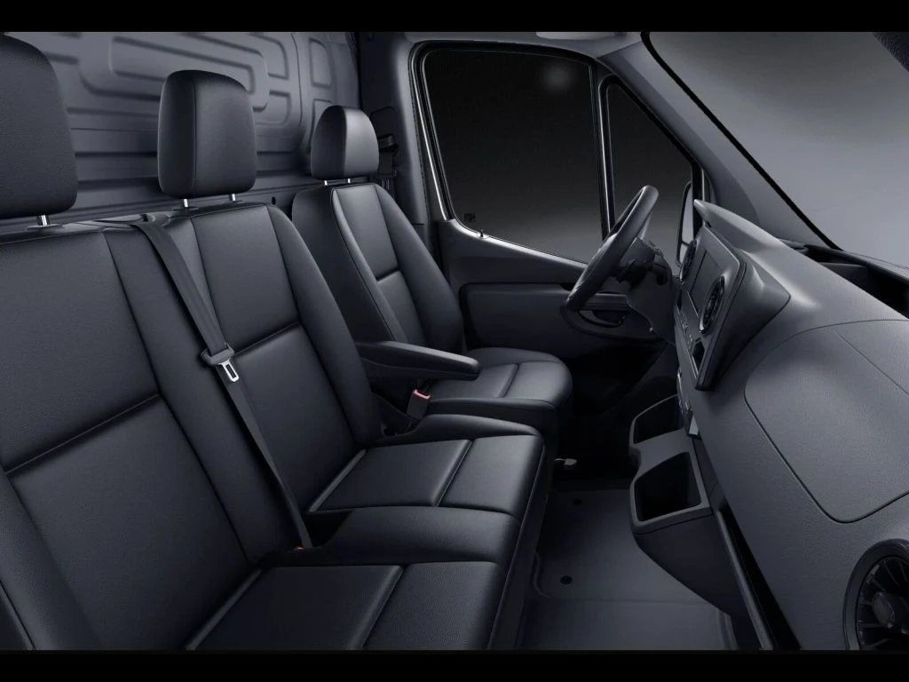 Mercedes-Benz-Sprinter 311-image-9