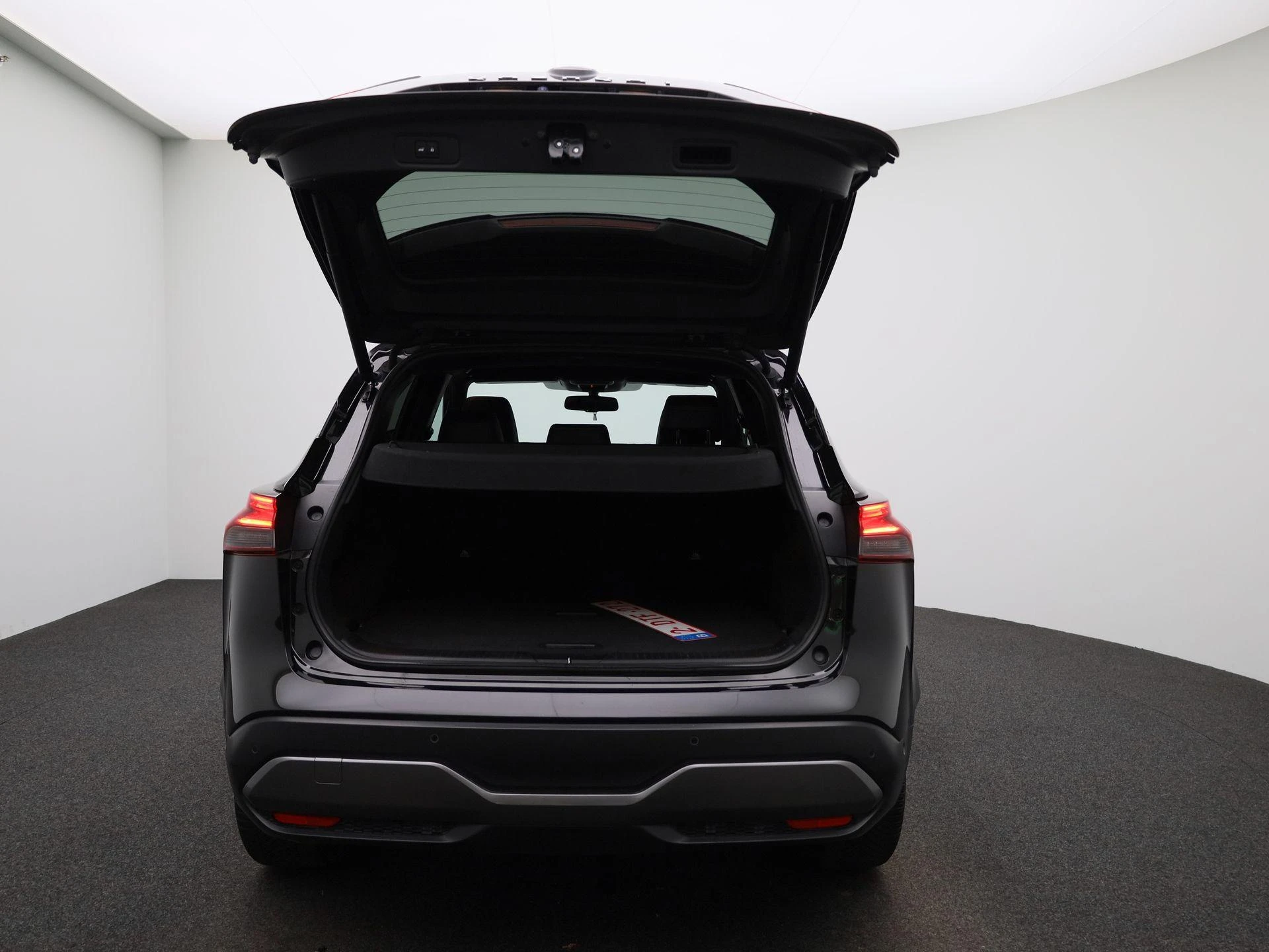 Nissan-QASHQAI-image-12