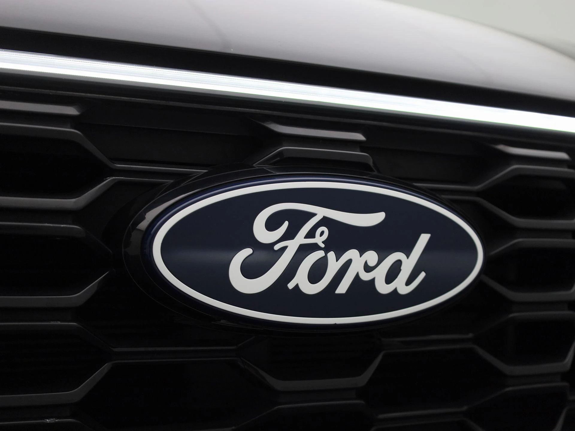 Ford-Kuga-image-35