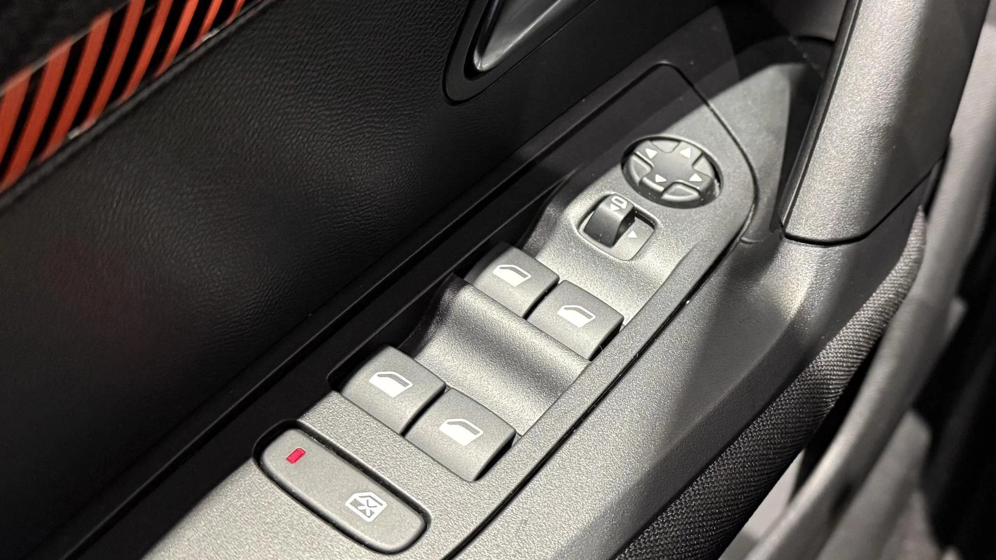 Peugeot 2008 1.2 PureTech Active Pack
