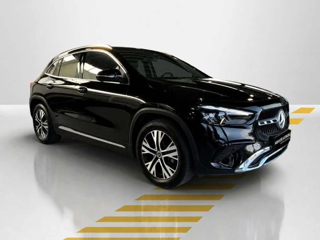 Mercedes-Benz-GLA 200 d-image-16