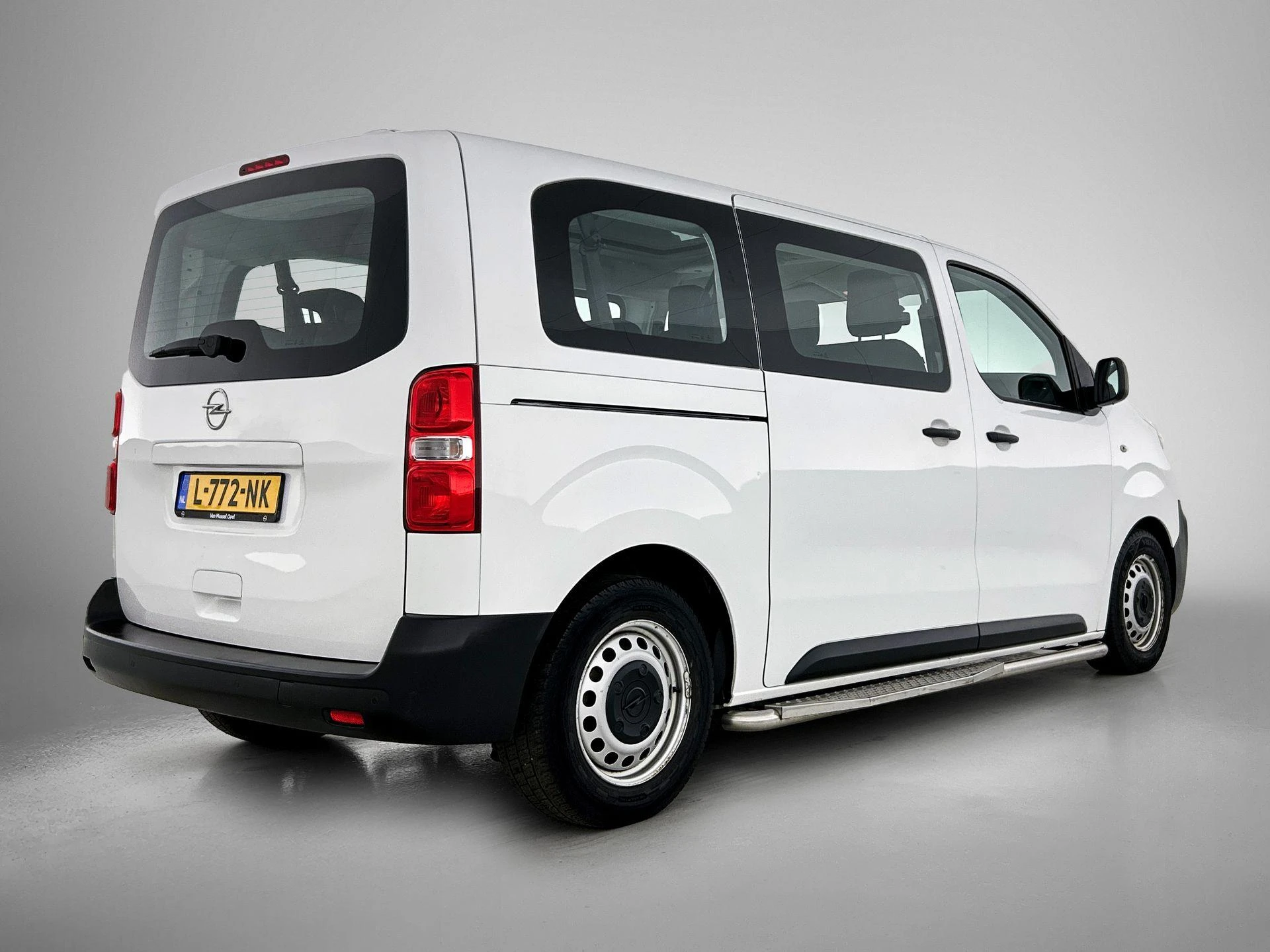 Opel-Vivaro-e-image-3
