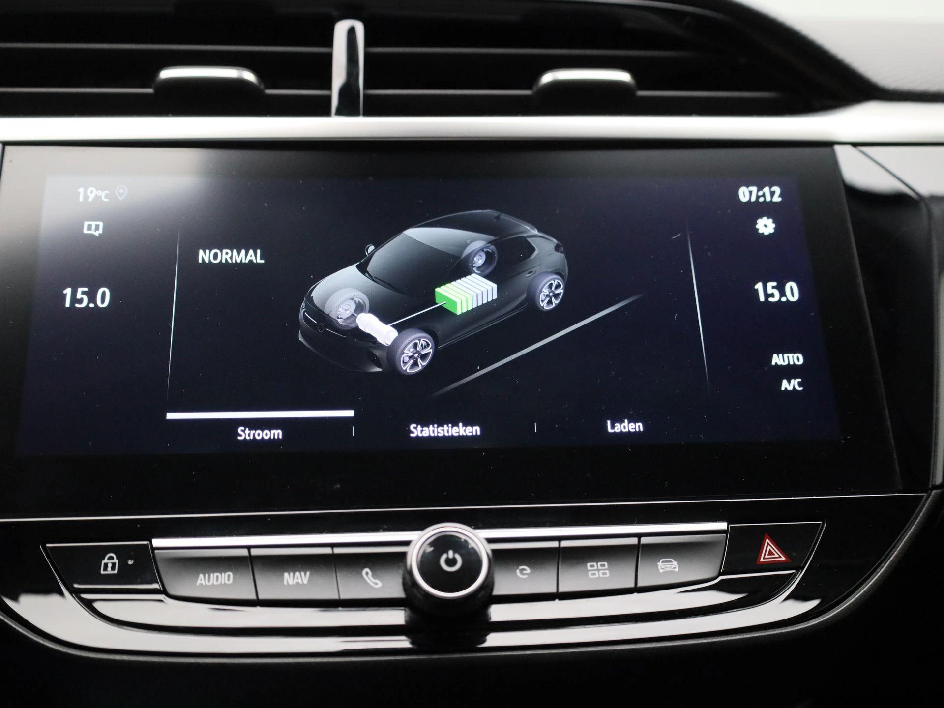 Opel-Corsa-e-image-26