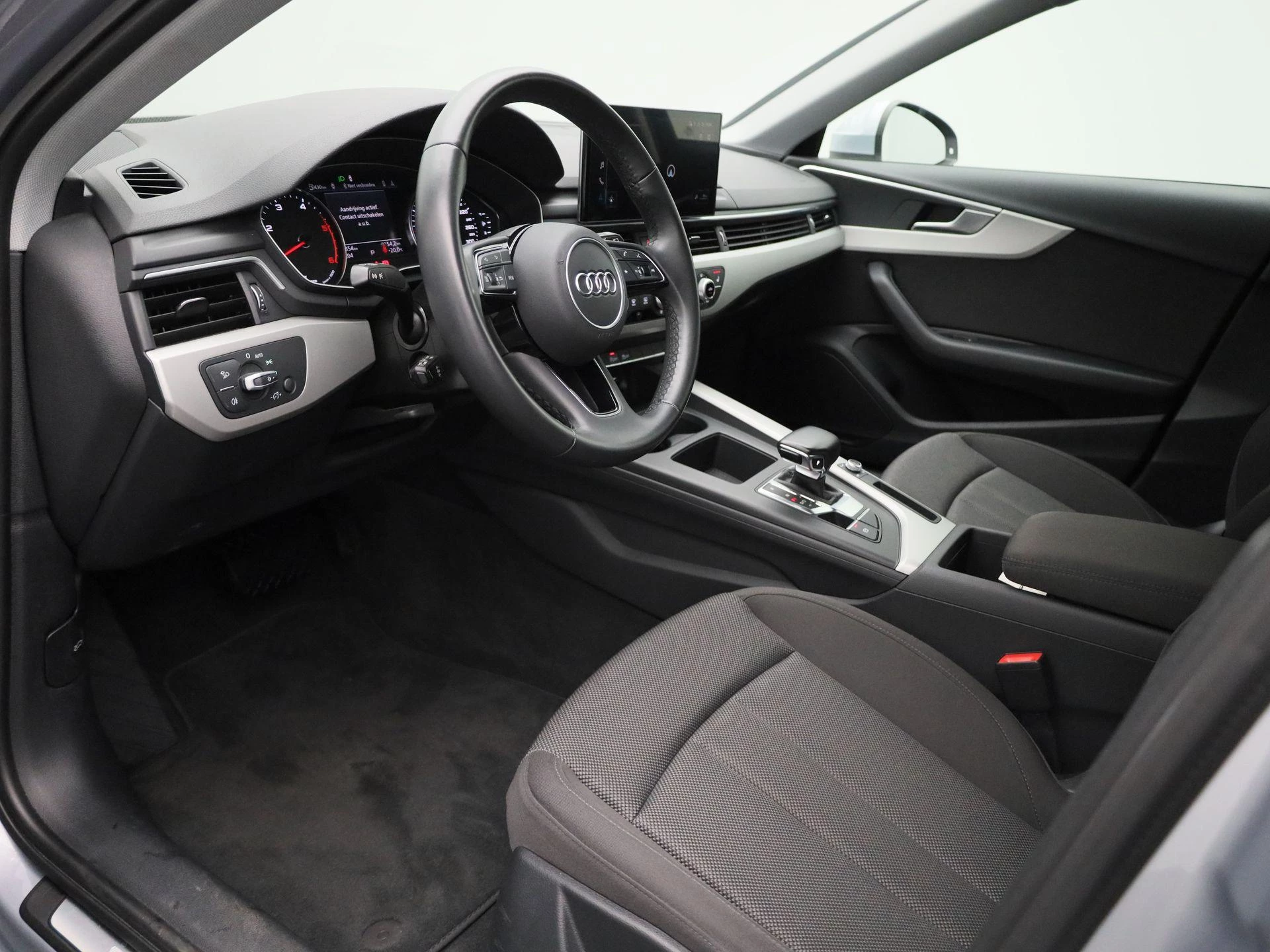 Audi A4 Avant 2.0 30 TDi 100kW S tronic Attraction B.E