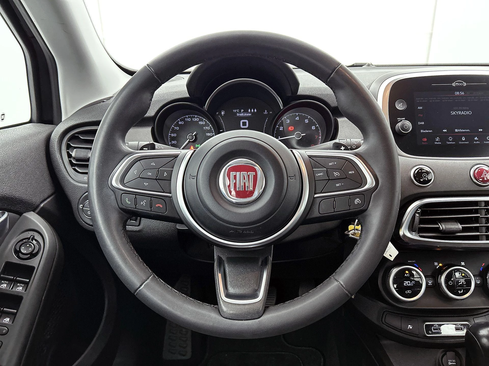 Fiat-500X-image-8