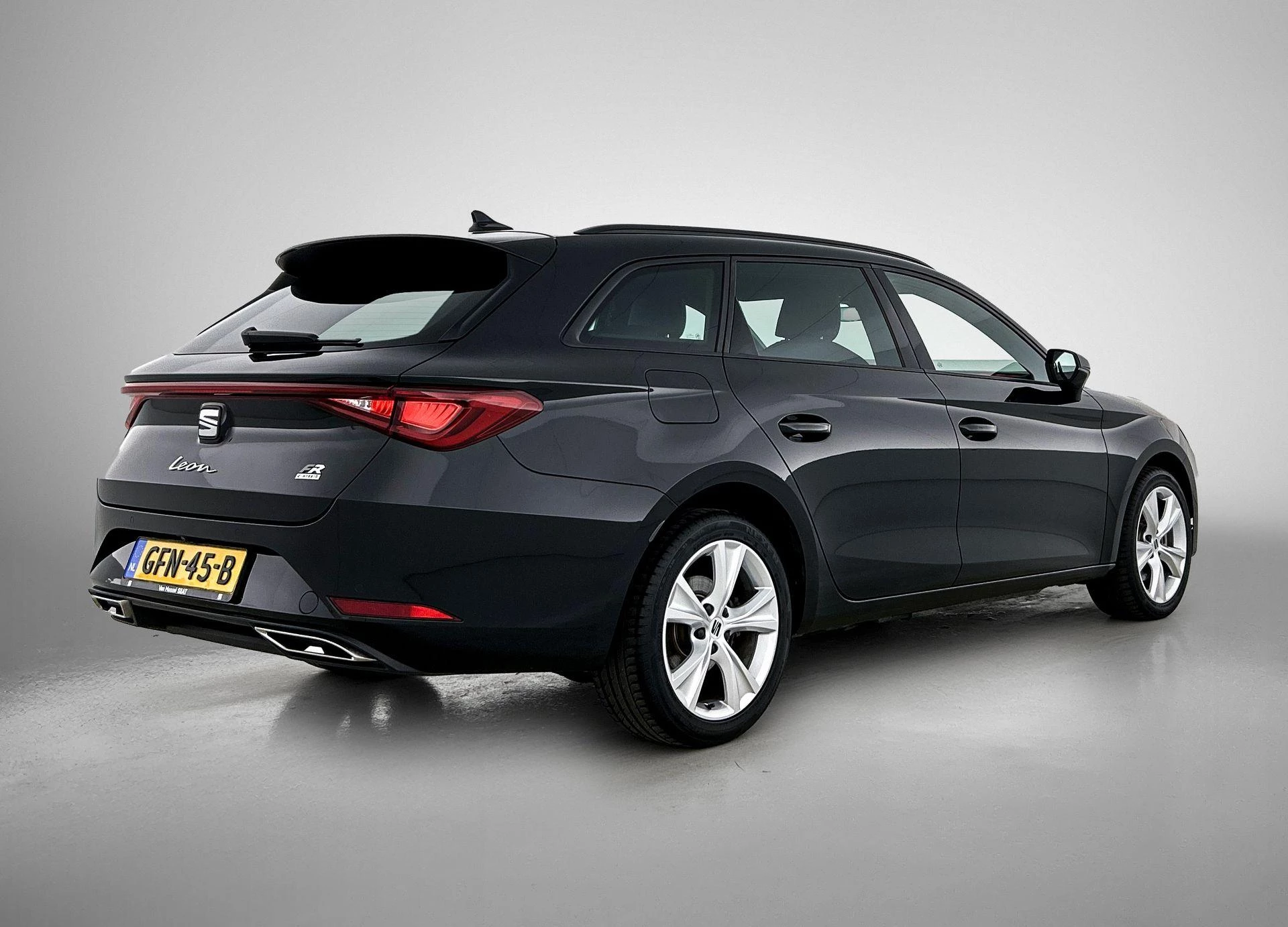 SEAT León