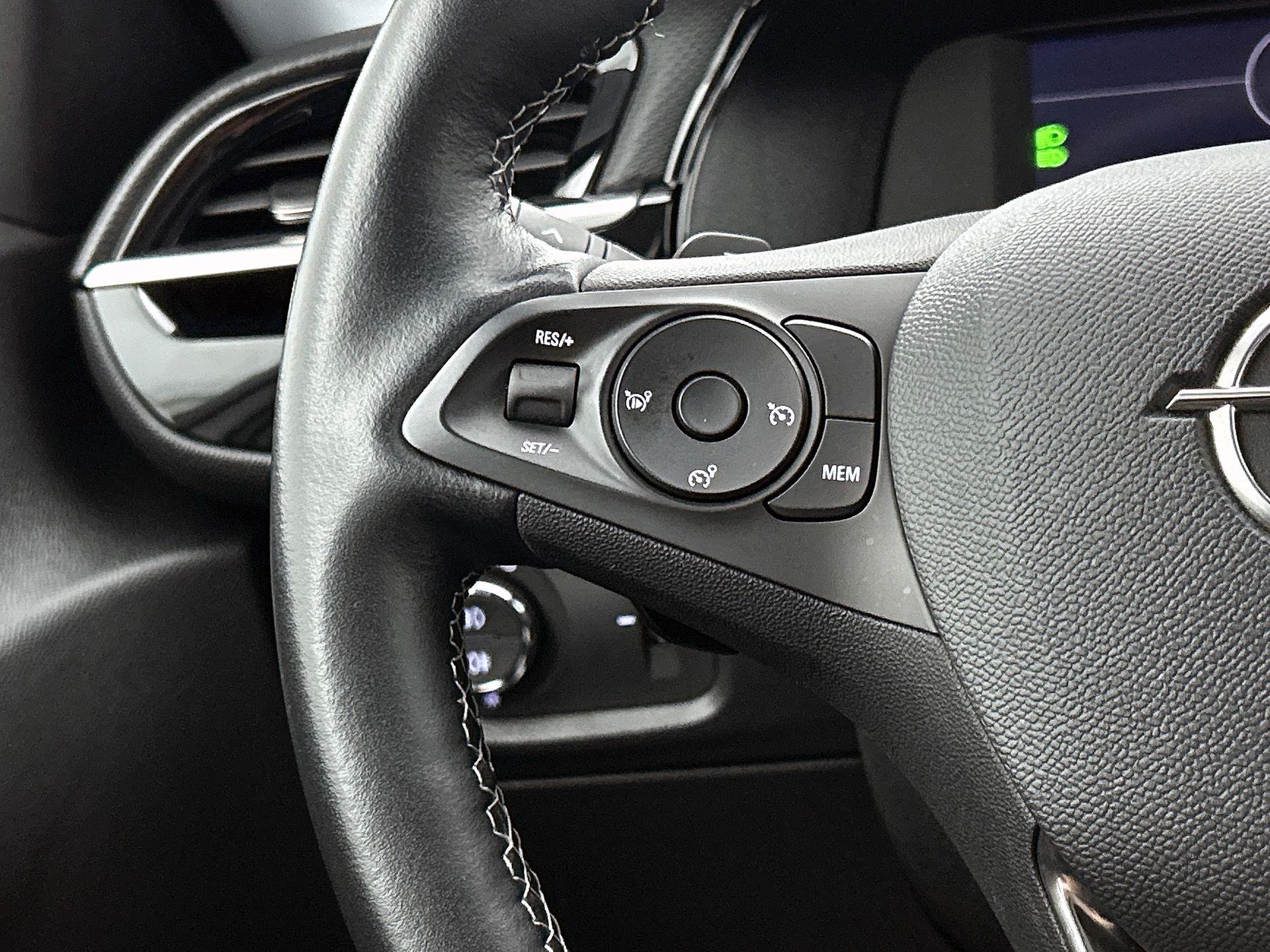 Opel-Corsa-image-5