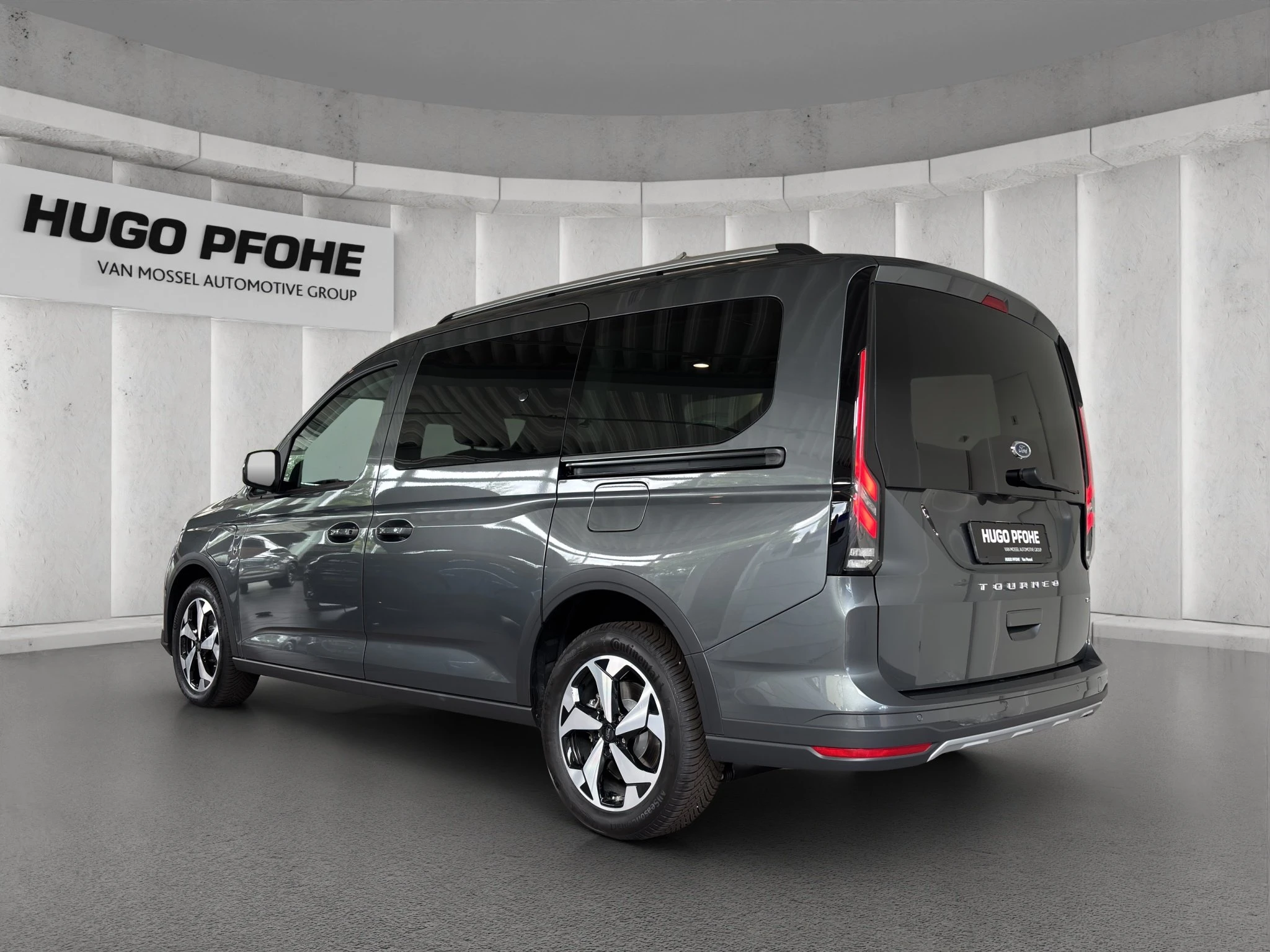 Ford-Tourneo Connect-image-2