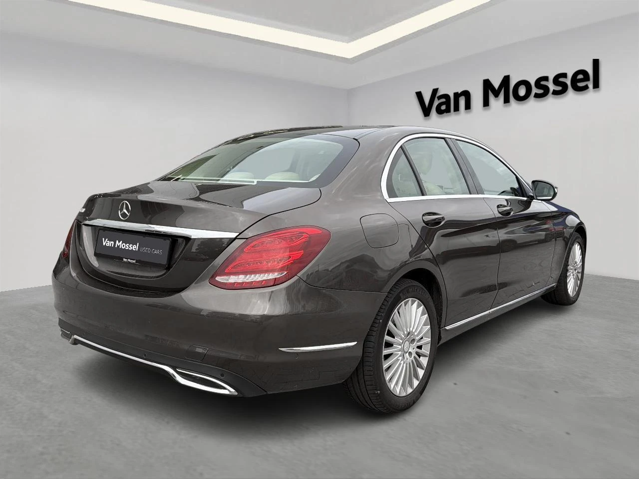 Mercedes-Benz-Classe C-image-3