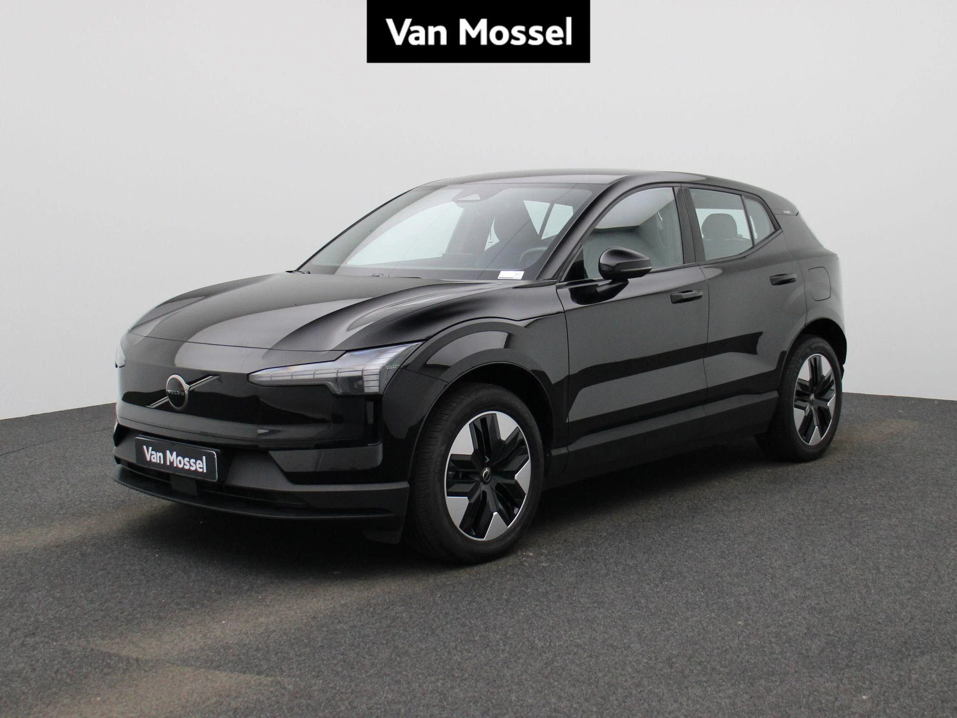 Volvo-EX30-image-0