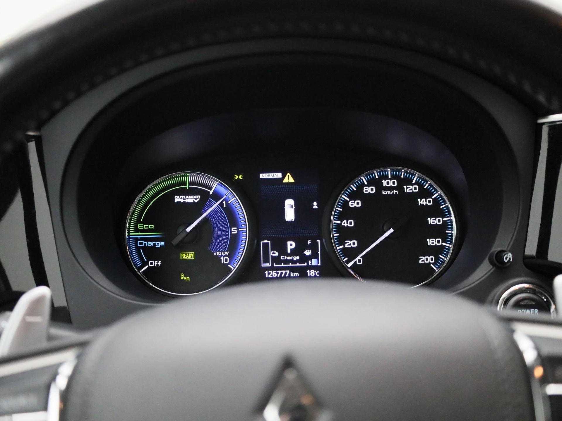 Mitsubishi-Outlander-image-13